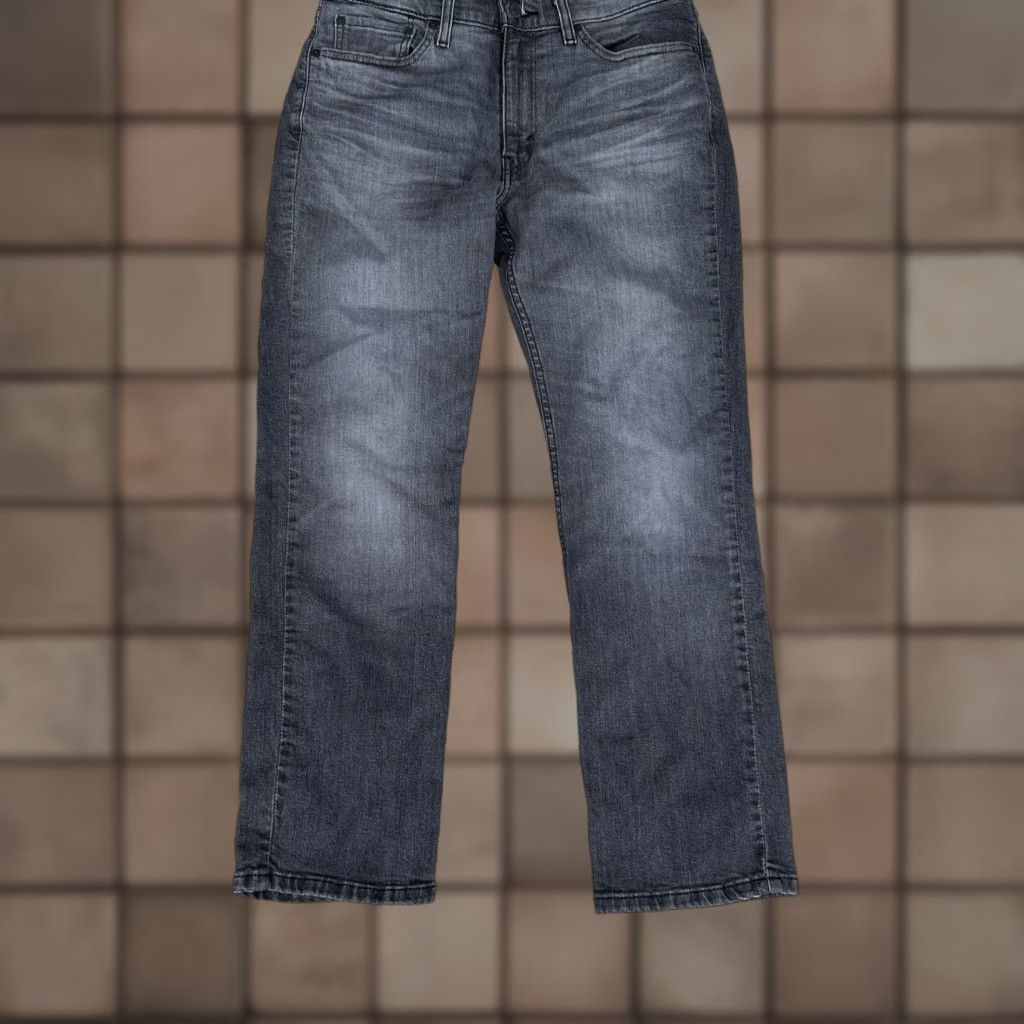 Levi's VINTAGE Levi's 514 Jeans Men's Size 32x30 Black Distressed Slim Straight Leg Denim Size US 32 / EU 48 - 1 Thumbnail