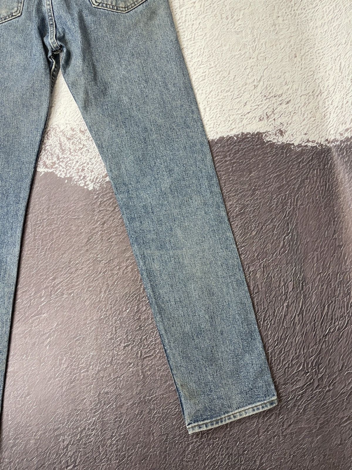 Levi's Levi’s 505 vintage 90s made in USA blue faded denim jeans Size US 34 / EU 50 - 13 Thumbnail