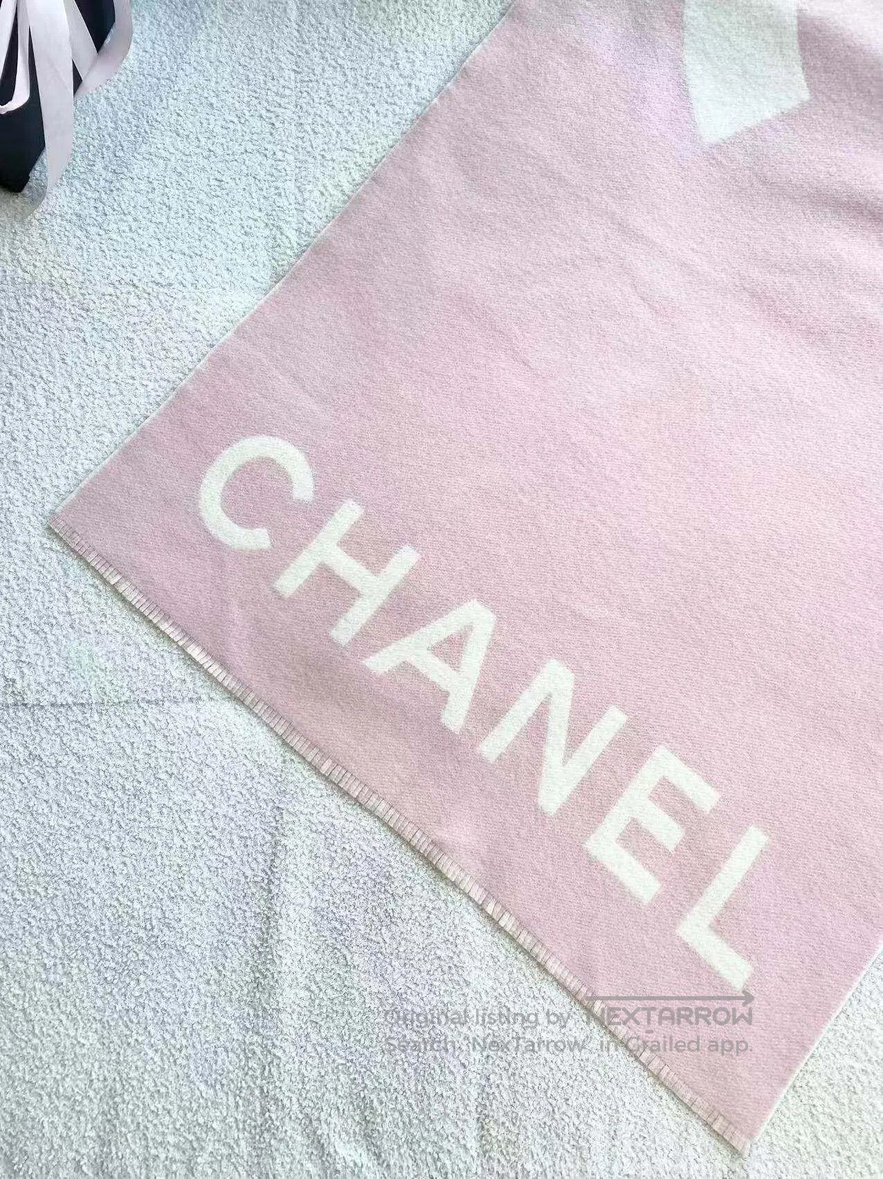 Chanel Chanel 21k double-sided letter logo cashmere scarf| Size ONE SIZE - 3 Thumbnail
