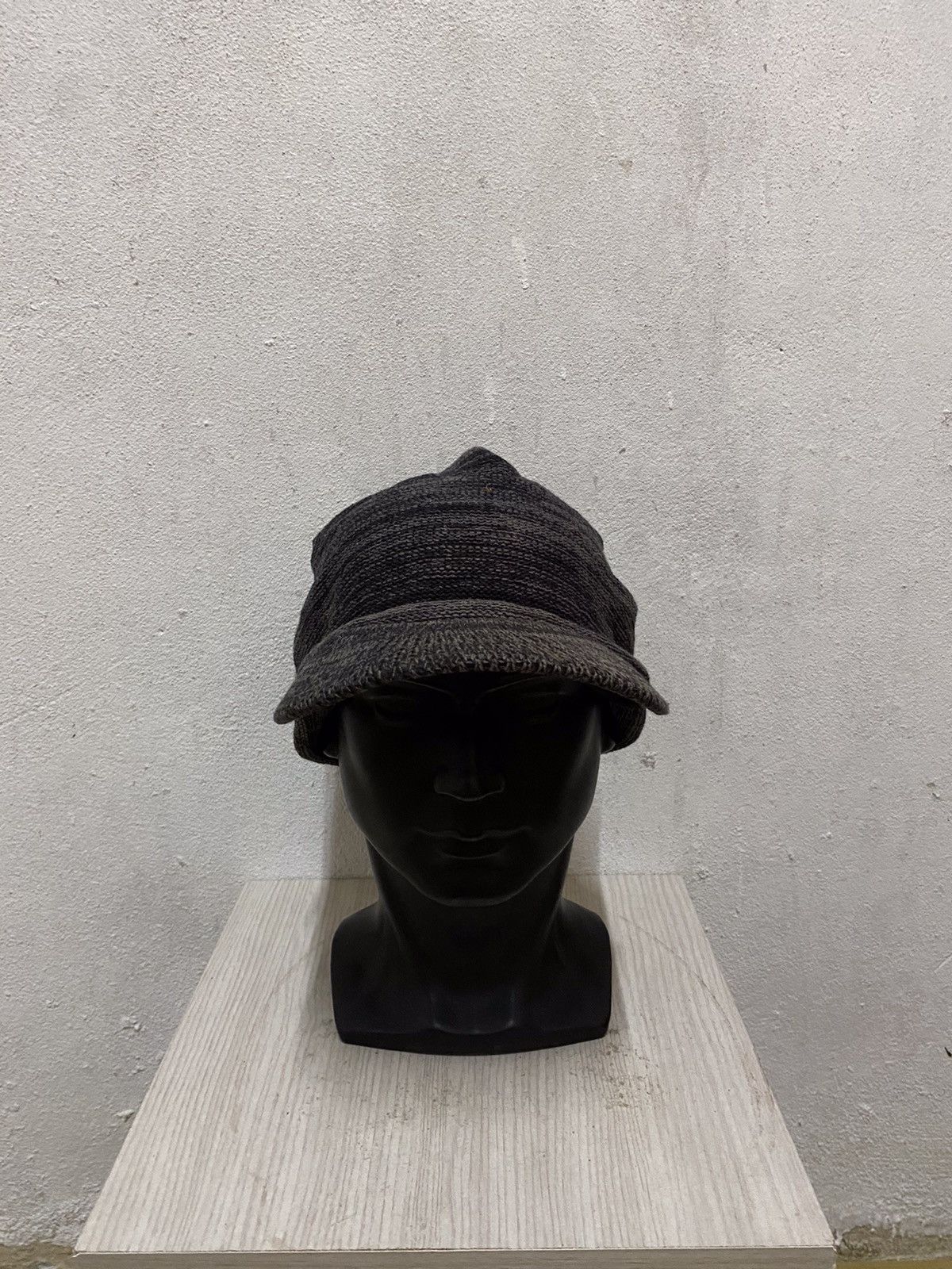 Japanese Brand Japanese Brand Visor Beanie Hat Size ONE SIZE - 2 Thumbnail
