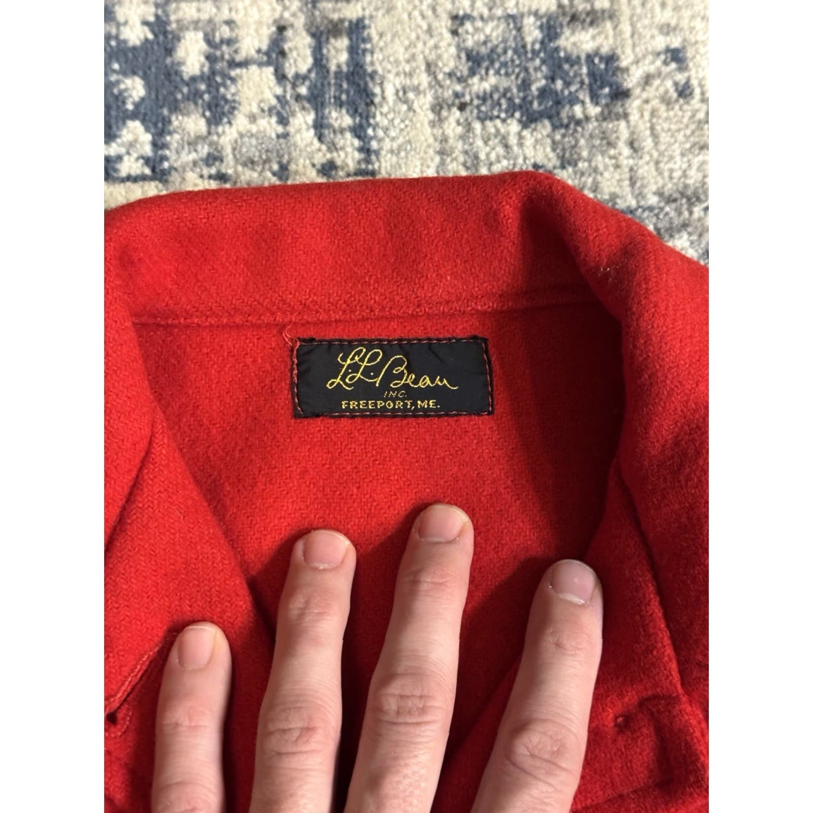 Vintage VINTAGE L.L. Bean Shirt-Jac Cursive Label Red Wool 1940s Size S White? Wait Size US S / EU 44-46 / 1 - 2 Thumbnail