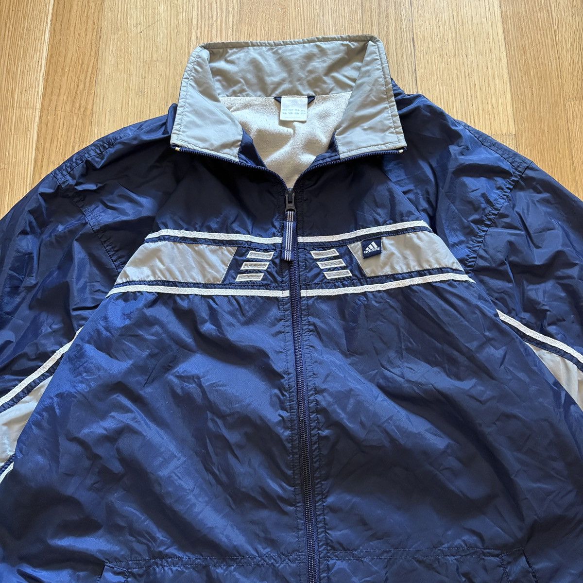 Adidas VINTAGE Navy Blue Adidas Windbreaker Jacket Size US L / EU 52-54 / 3 - 2 Thumbnail