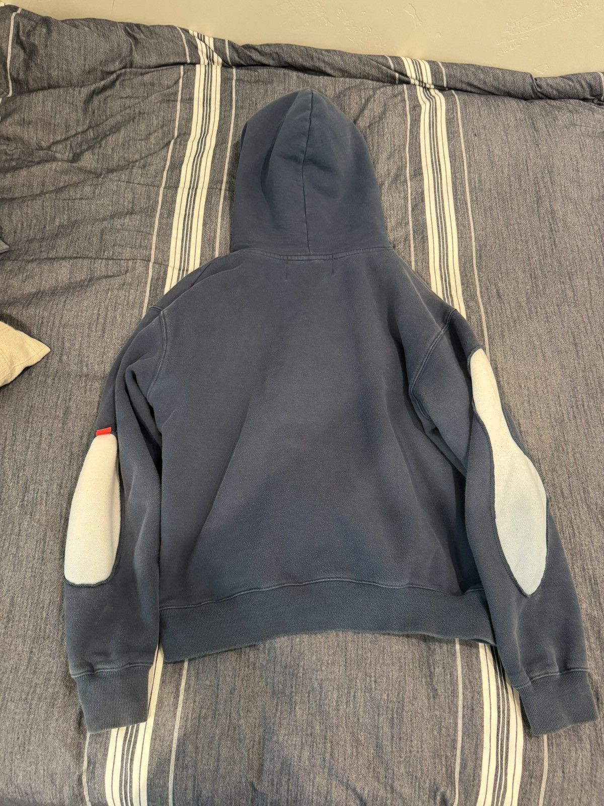Jungles Jungles Jungles Hoodie Size US M / EU 48-50 / 2 - 3 Thumbnail