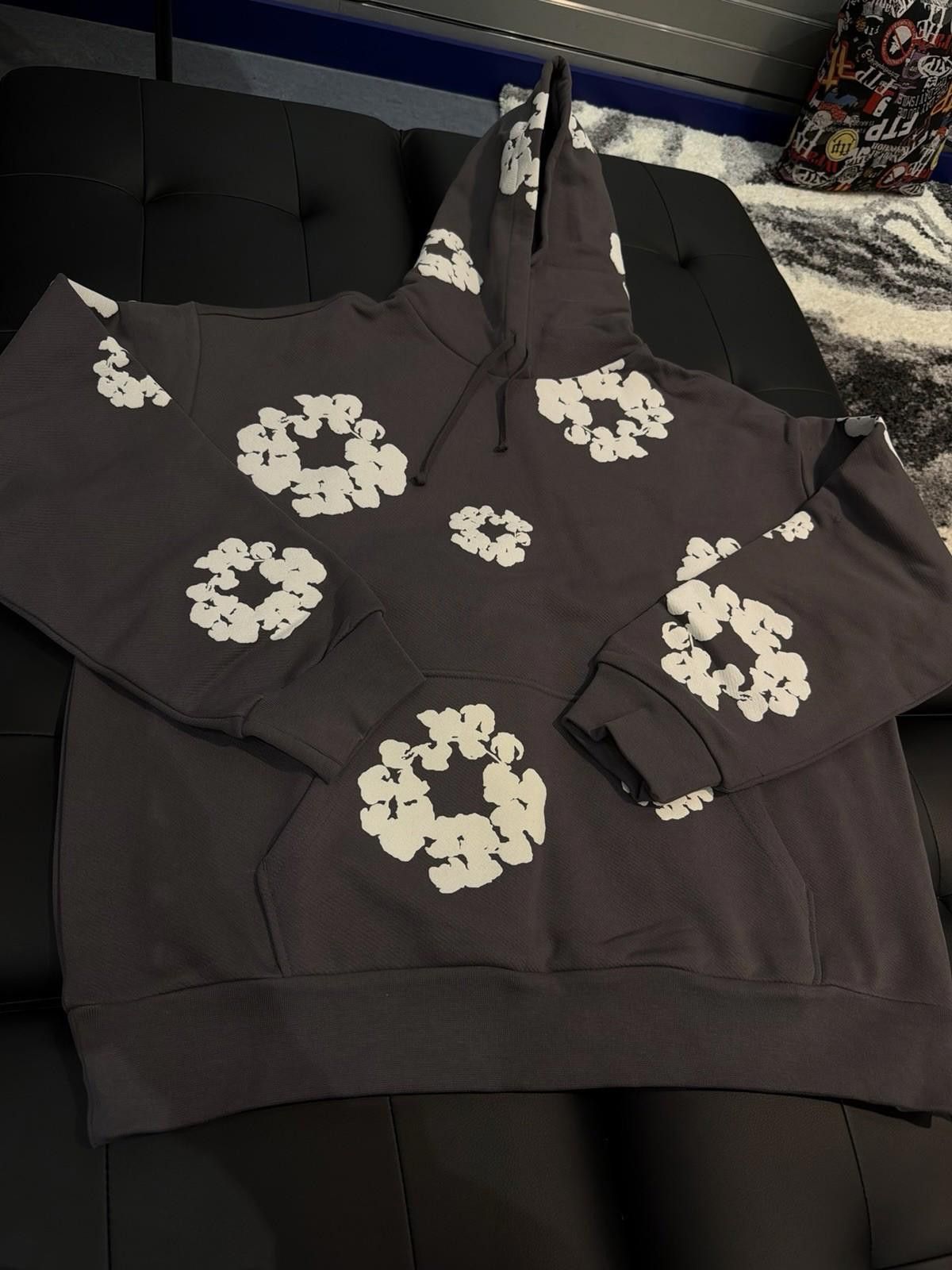 DENIM TEARS Denim Tears Hoodie 2025 100% Authentic Cotton Wreath Large Size US L / EU 52-54 / 3 - 1 Thumbnail