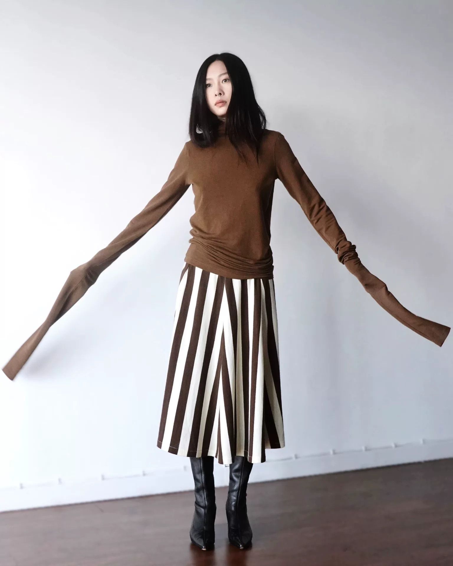 Lemaire Lemaire Long Sleeve High Neck Sweater Size XS / US 0-2 / IT 36-38 - 1 Thumbnail
