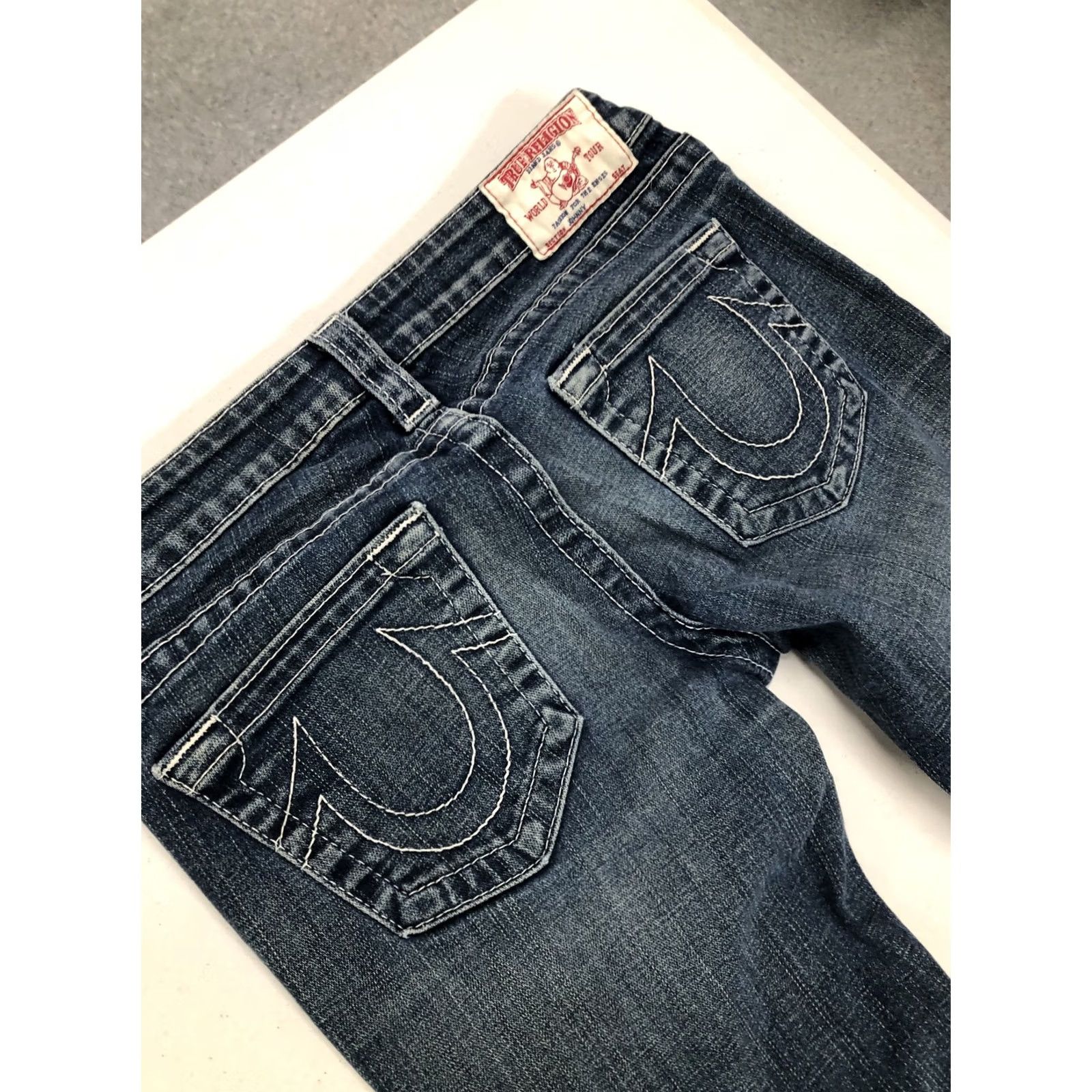 True Religion True Religion Jeans Johnny RN# 112790 CA# 30427 Size 30x29 Stretch Womens Jeans Fashion Blue 5-Pocket Regular Fit World Tour Jeans Size 27" / US 4 / IT 40 - 2 Thumbnail