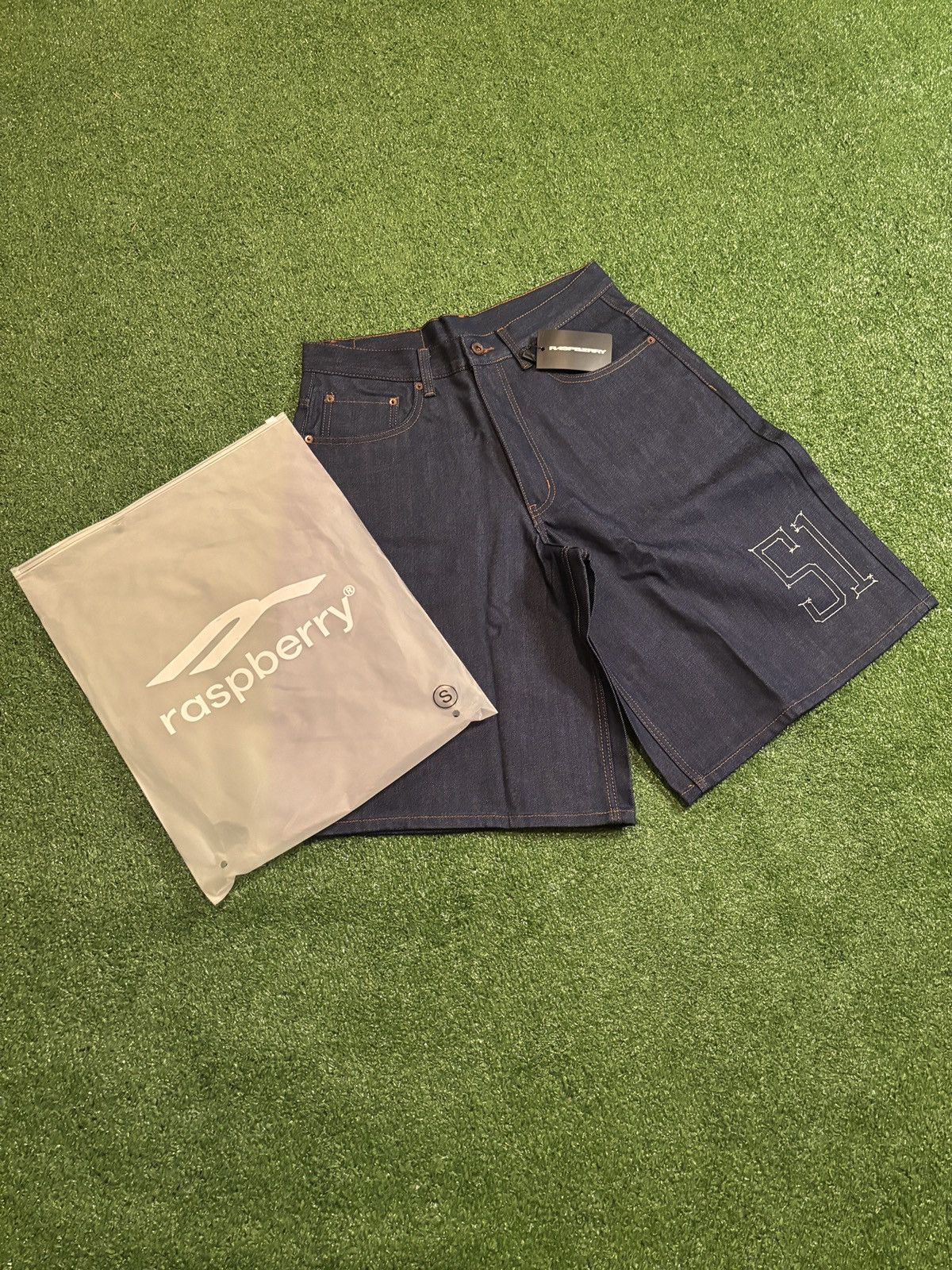 The GV Gallery GV Gallery Raspberry Hills “Ichiro” Selvedge Denim Jorts Size US 30 / EU 46 - 1 Thumbnail