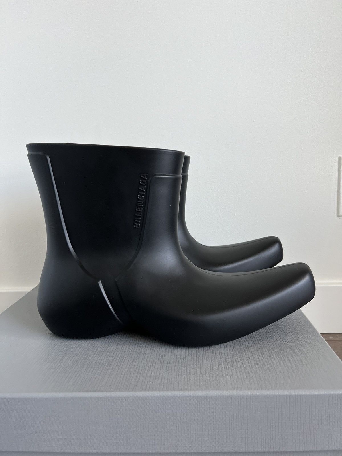Balenciaga Balenciaga Excavator Bootie 41 Size US 8 / EU 41 - 3 Thumbnail