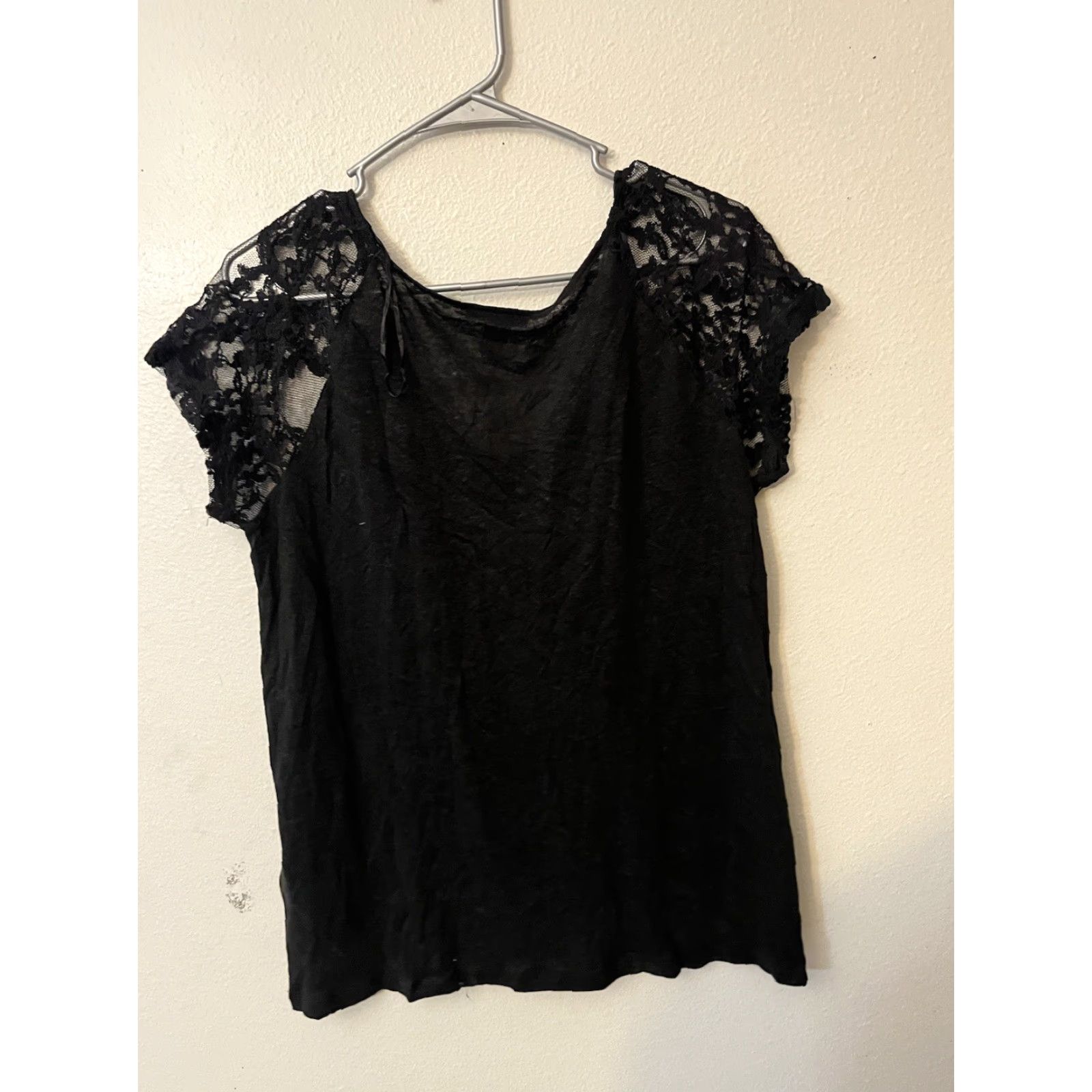 H&M H&M Shirt Womens Medium Black Lace Short Sleeve Elevated Dressy Blouse Fitted Top Elegant Size M / US 6-8 / IT 42-44 - 3 Thumbnail