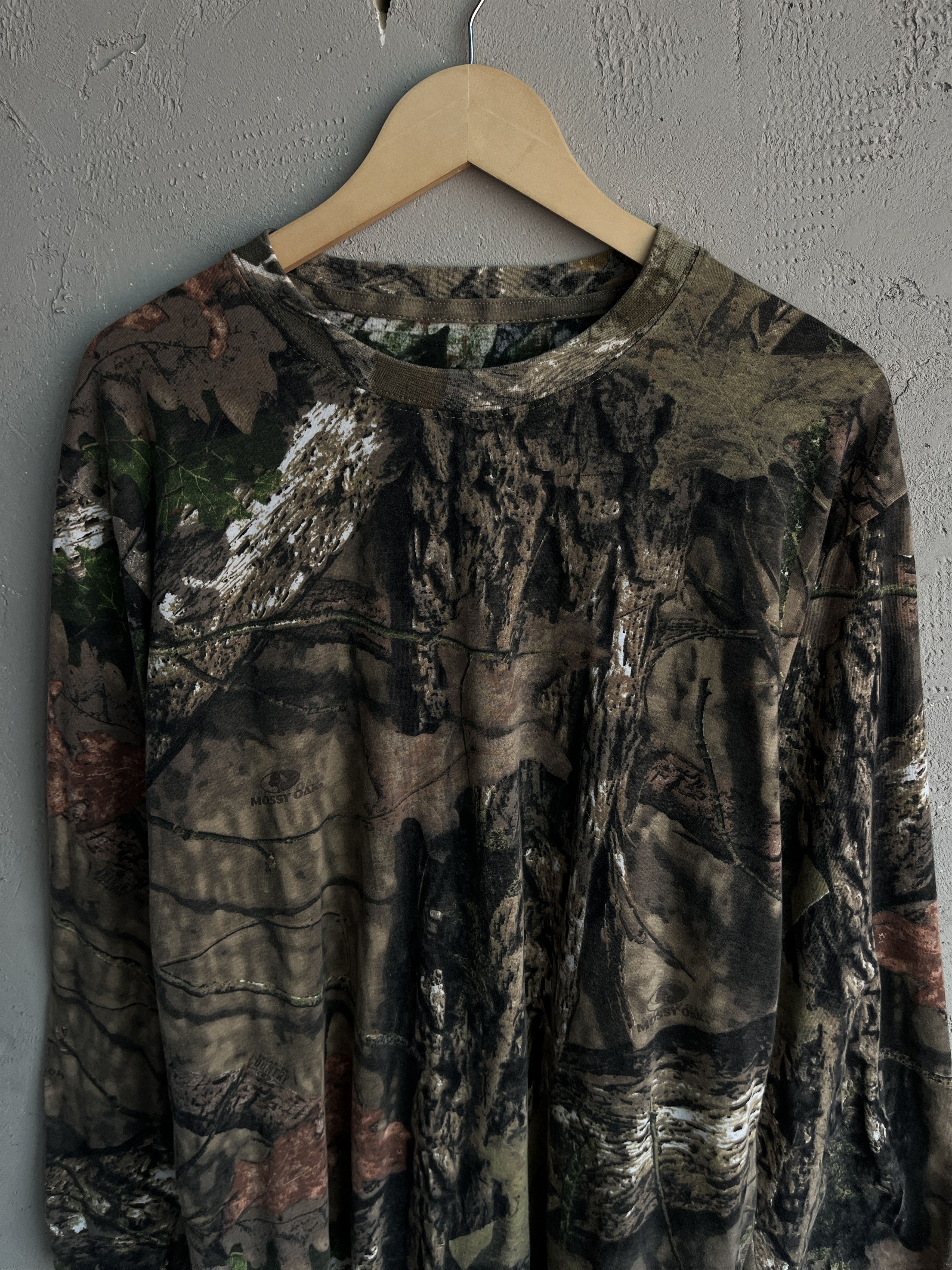 Mossy Oaks Crazy Vintage Y2K Real Tree Camo Long Sleeve T Shirt Unique Size US XL / EU 56 / 4 - 2 Thumbnail