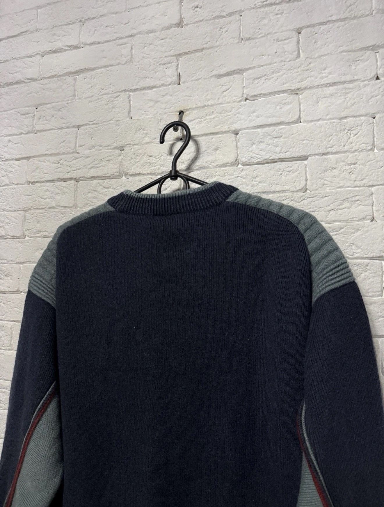 Quiksilver Vintage Quiksilver Knit Sweater Huge Embroidered Logo Surf Size US M / EU 48-50 / 2 - 7 Thumbnail