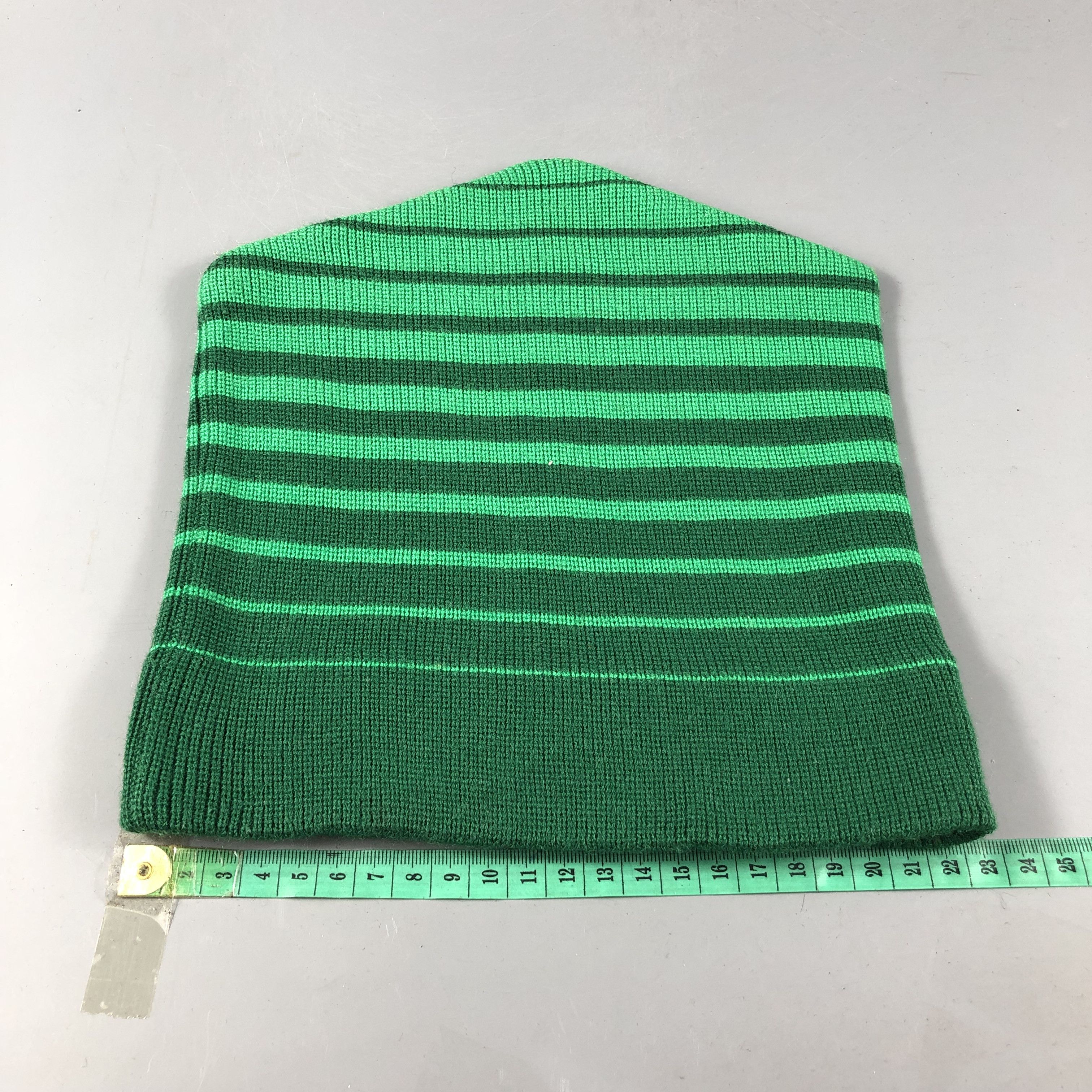 Vintage Unknown Striped Wool Beanie Snowcap Snow Hat B712 Size ONE SIZE - 3 Thumbnail