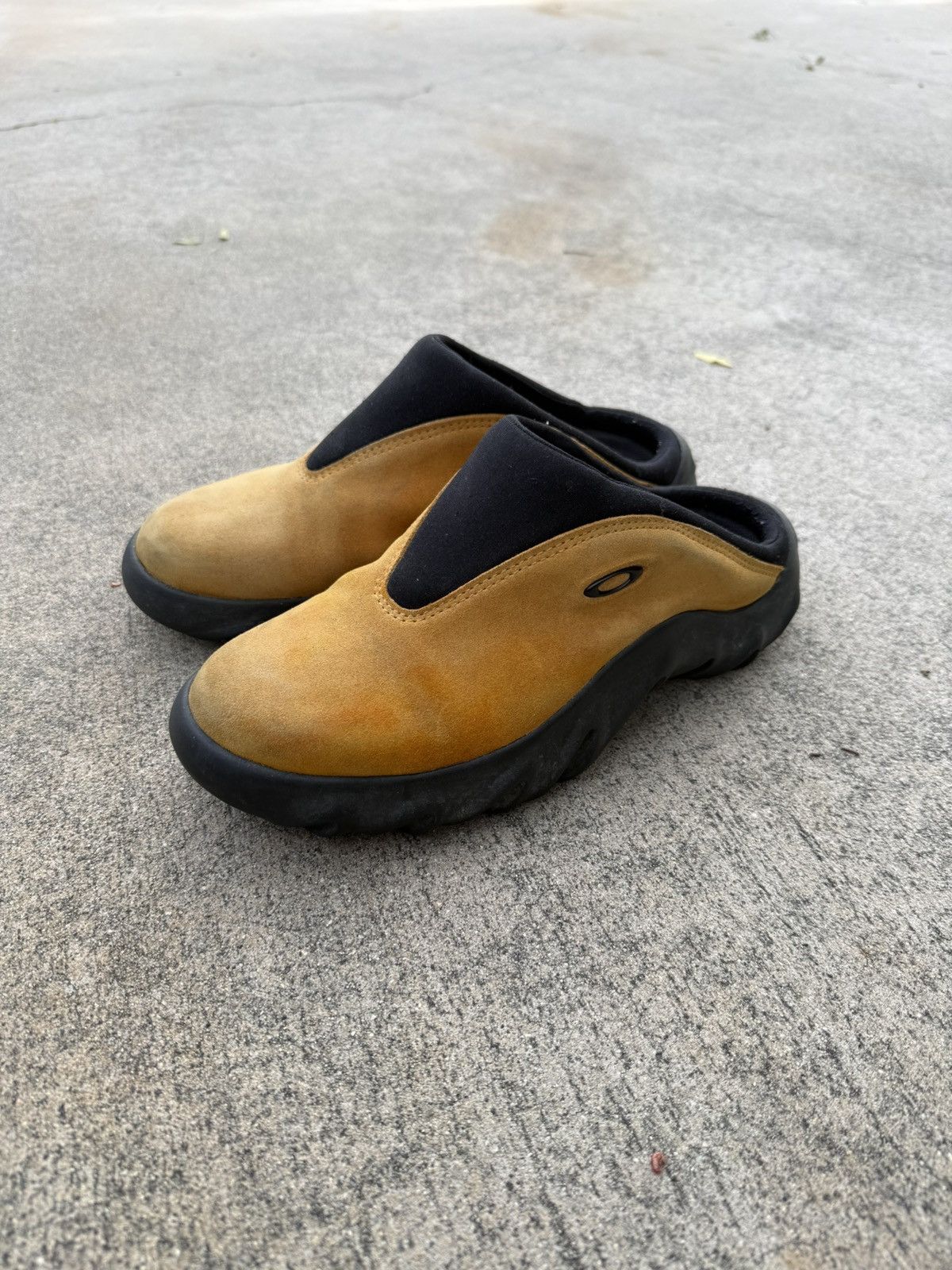 Oakley Vintage Oakley Mule/Slip on Size US 8 / EU 41 - 2 Thumbnail