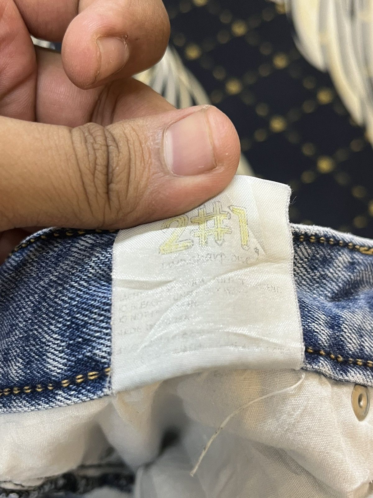 20471120 × Japanese Brand Vintage 2#1 Bleach Ripped Grunge Distressed Denim Size US 30 / EU 46 - 10 Thumbnail