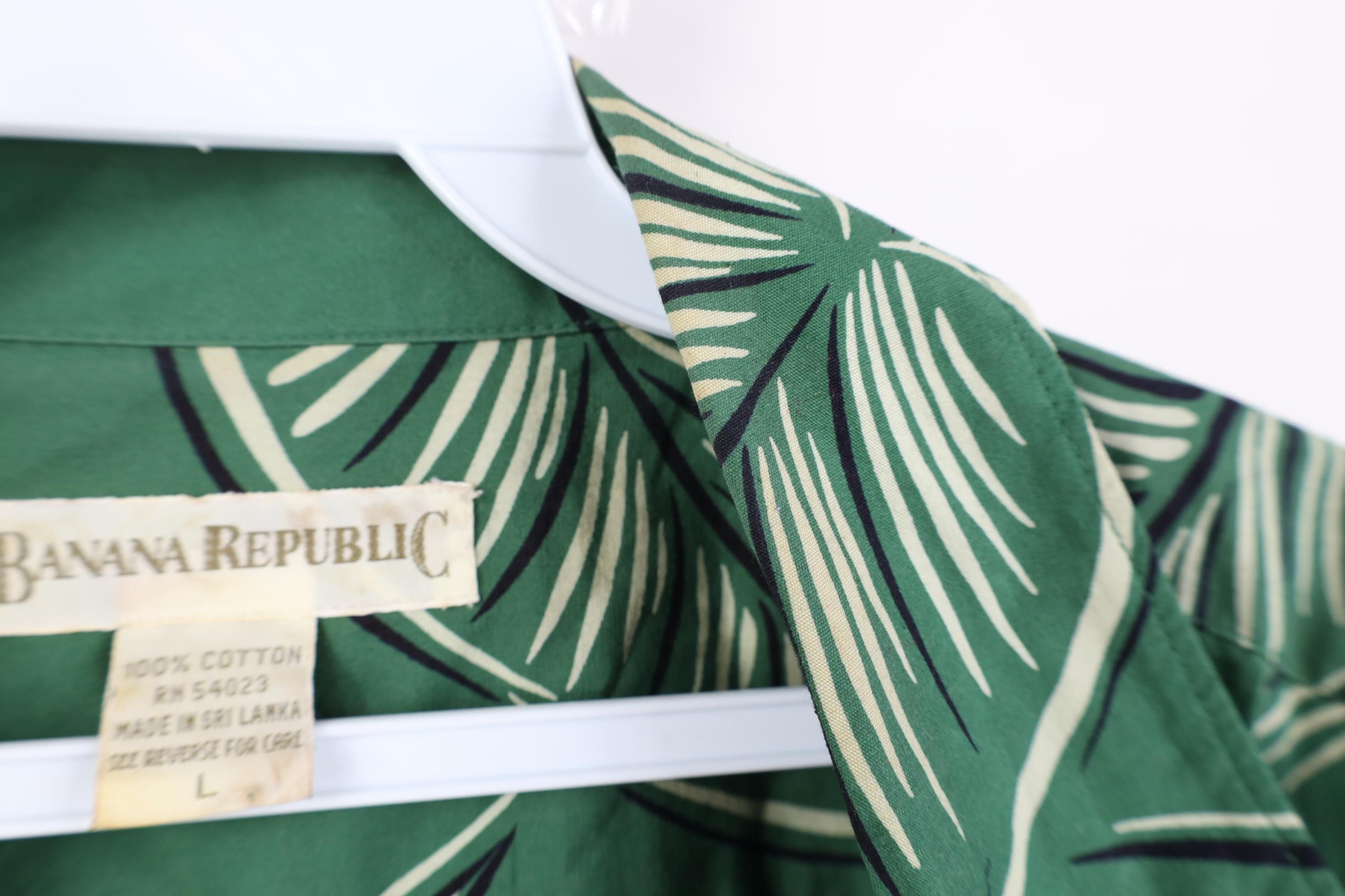 Banana Republic Vintage 90s Banana Republic Leaf Beach Luau Button Shirt Size US L / EU 52-54 / 3 - 9 Thumbnail