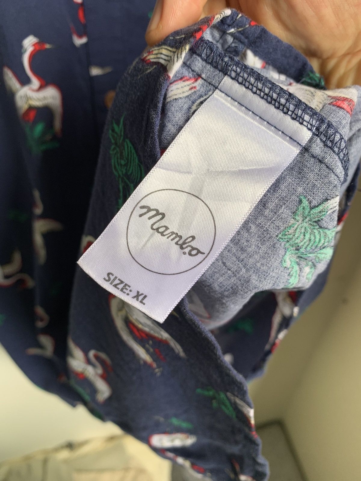 Mambo × Vintage Mambo Loud Mangoose Hawaiian Shirt Size US L / EU 52-54 / 3 - 8 Thumbnail