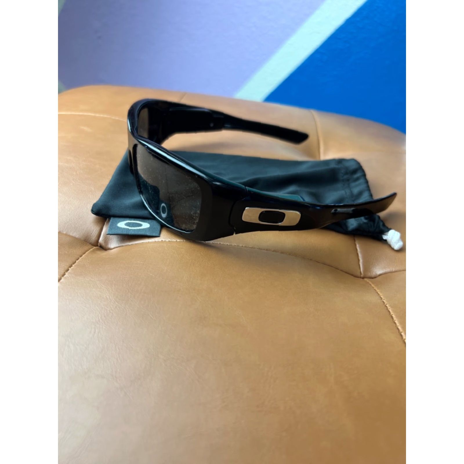 Oakley VINTAGE Oakley Sunglasses Unisex Adults 1GB Thump 200-2010 Black Black NEED LENSES Size ONE SIZE - 2 Thumbnail