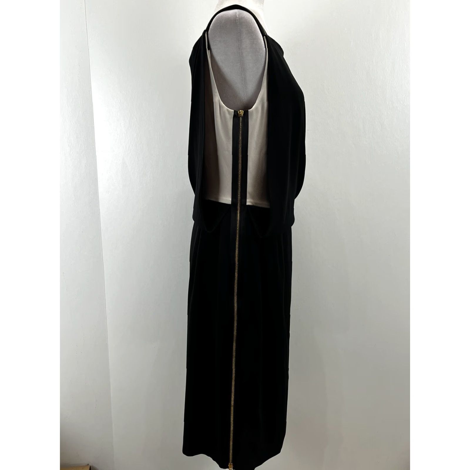 Escada ESCADA Classic Black Pencil Dress 40 US 10 Sleeveless Knee Length Zipper Accents Women Size S / US 4 / IT 40 - 4 Thumbnail