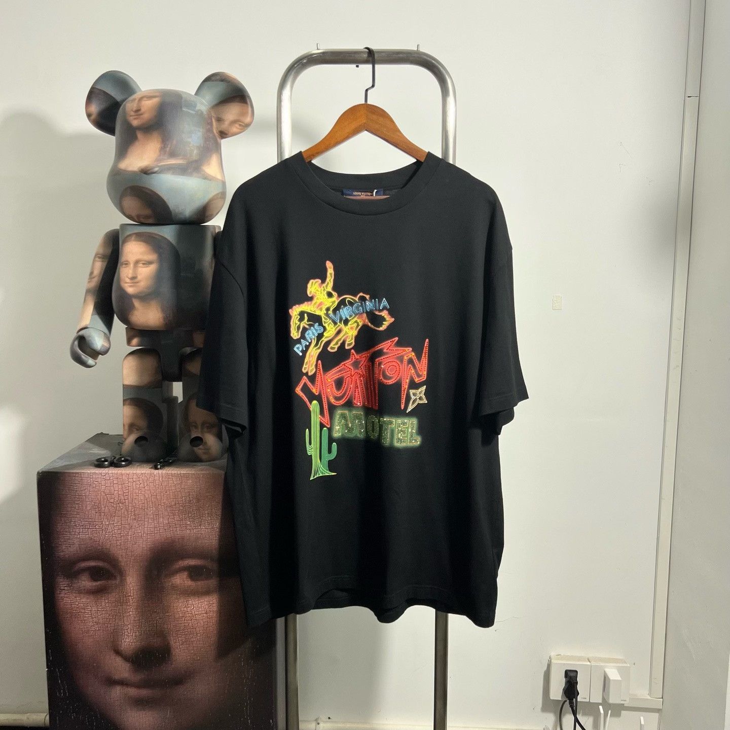 Louis Vuitton Louis Vuitton T-Shirt s Men Size US S / EU 44-46 / 1 - 1 Thumbnail