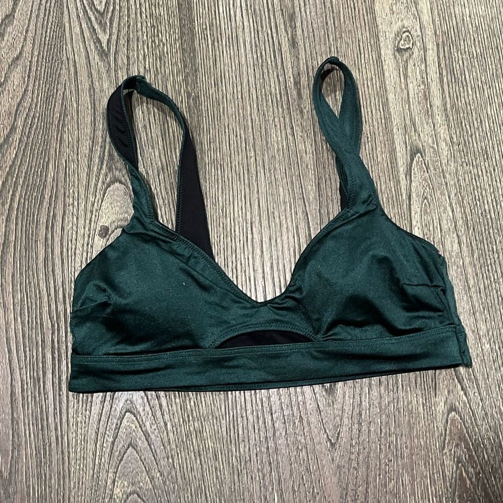 Victoria's Secret NWOT Victoria’s Secret Lagos Cutout Scoop Neck Bikini Size ONE SIZE - 1 Thumbnail