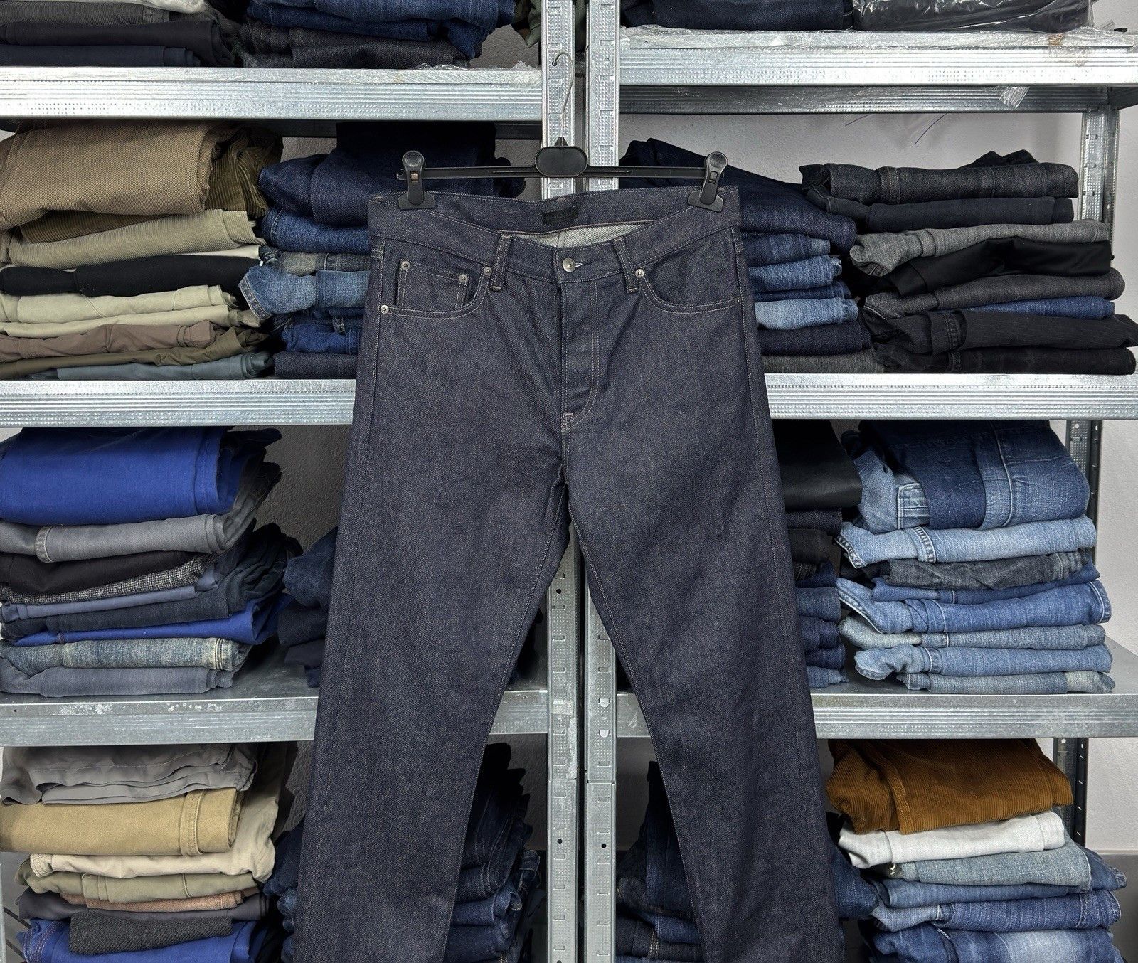 Uniqlo NEW Uniqlo Jeans Selvedge Straight Denim Fabric by Kaihara Size US 31 - 2 Thumbnail