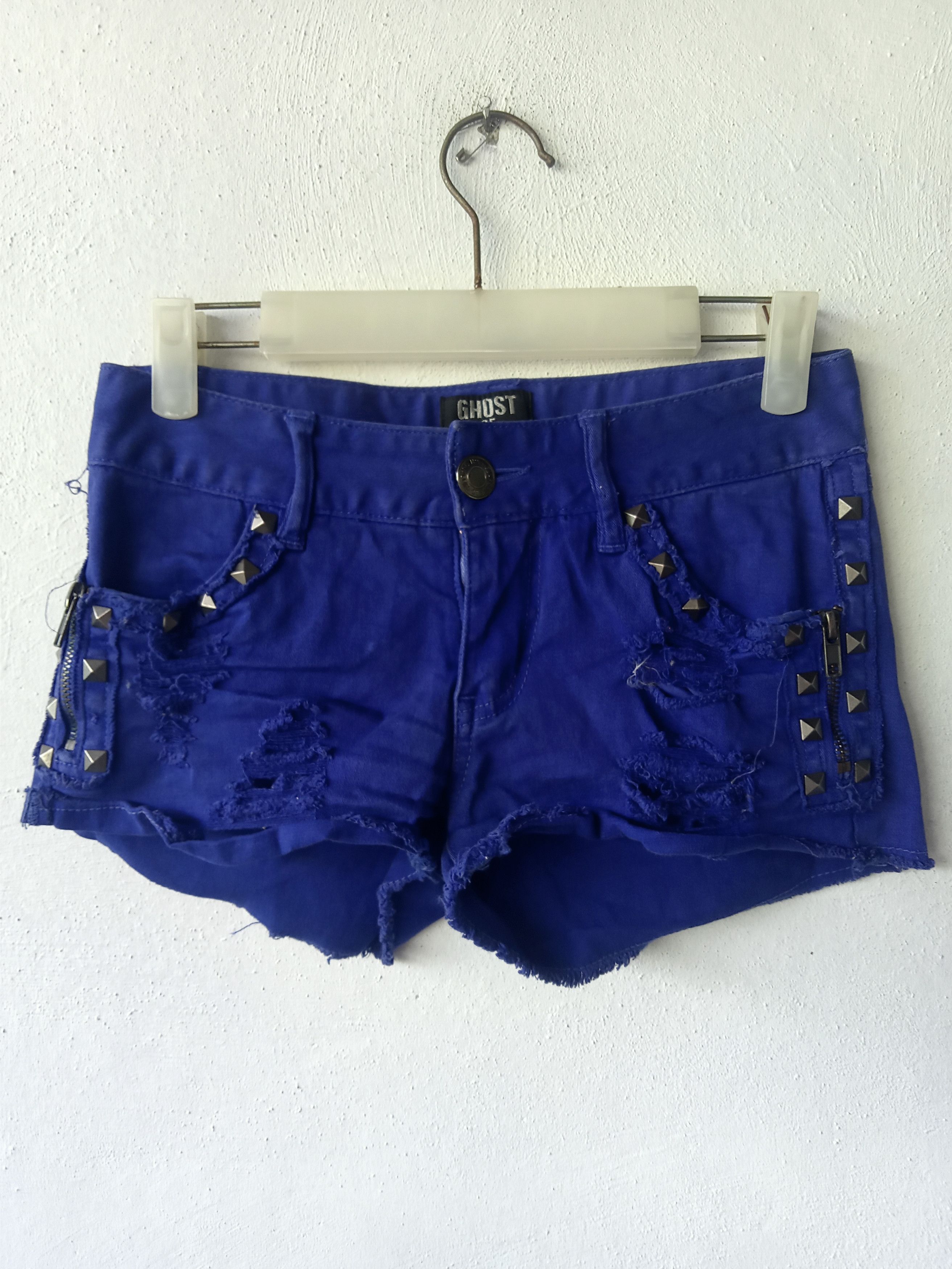 Japanese Brand Ghost of Harlem Distressed Ripped Studbutton Short Pants Size 26" / US 2 / IT 38 - 1 Thumbnail