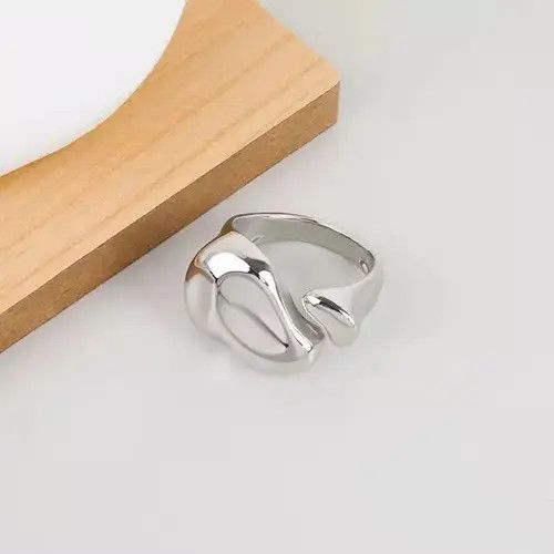 VIBE Abstract Ring Lines Silver Modern Pop Punk Art Psychedelic Size ONE SIZE - 1 Thumbnail