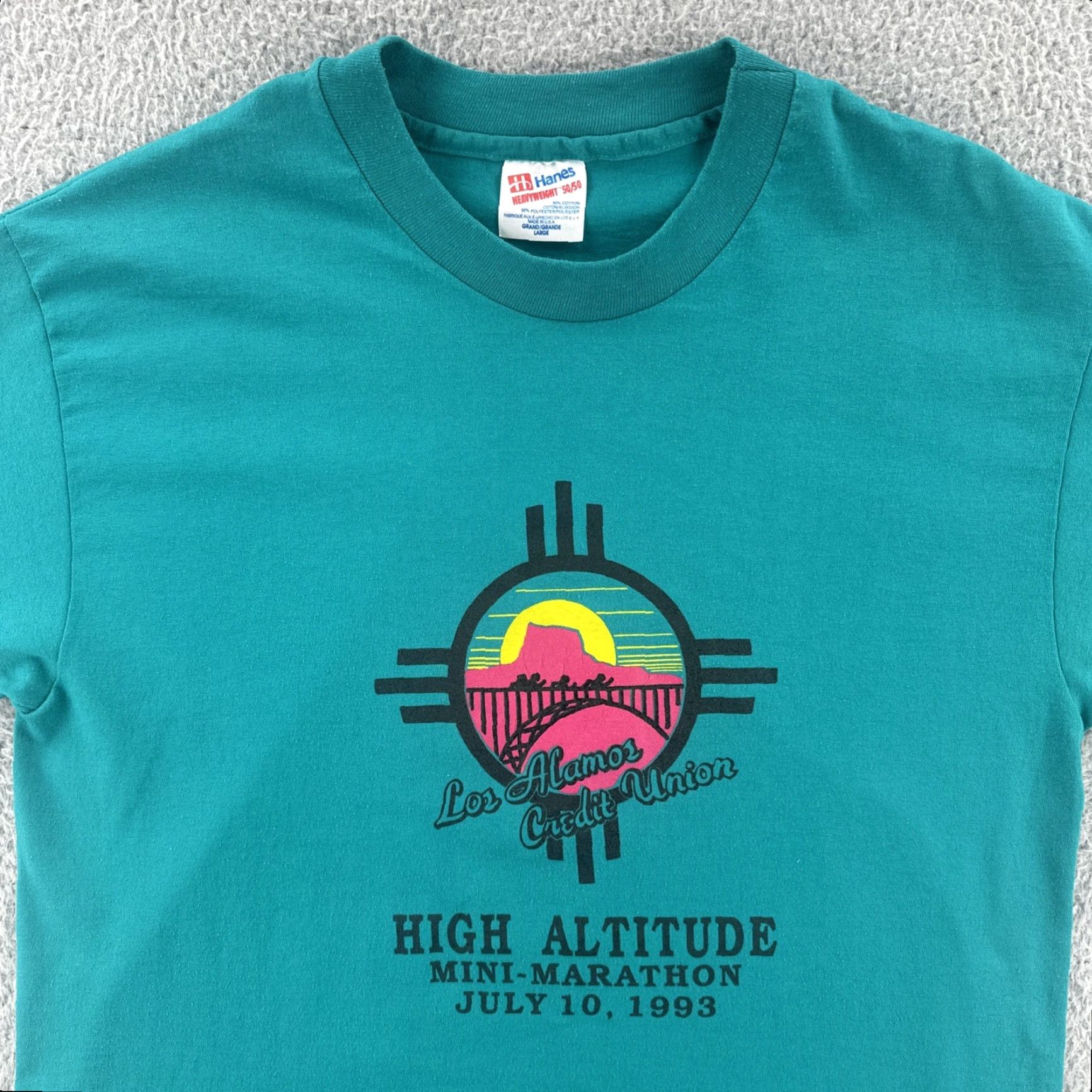 Hanes VINTAGE Hanes Shirt Mens L Green USA 1993 Los Alamos NM High Altitude Marathon Crew Neck Graphic Print Short Sleeve Size US L / EU 52-54 / 3 - 5 Thumbnail