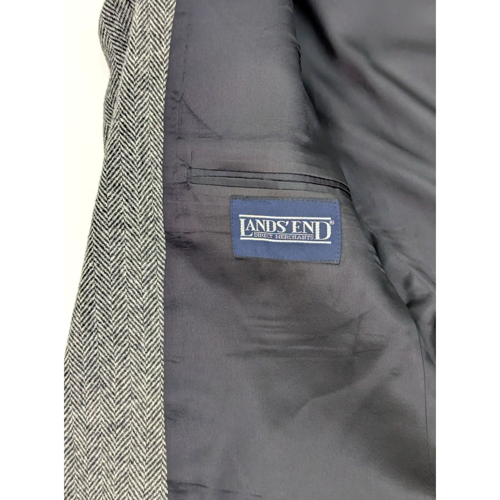 Lands' End Lands' End Wool Tweed Herringbone Sport Coat Men 43R Regular Notch 2-Button Single-Breasted Gray Wool/Lambswool Vintage Vtg Coat Size US XS / EU 42 / 0 - 4 Thumbnail