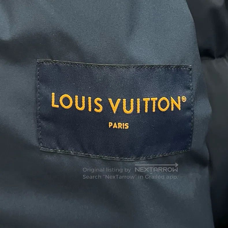 Louis Vuitton Louis Vuitton Embossed hooded down jacket Size US M / EU 48-50 / 2 - 6 Thumbnail