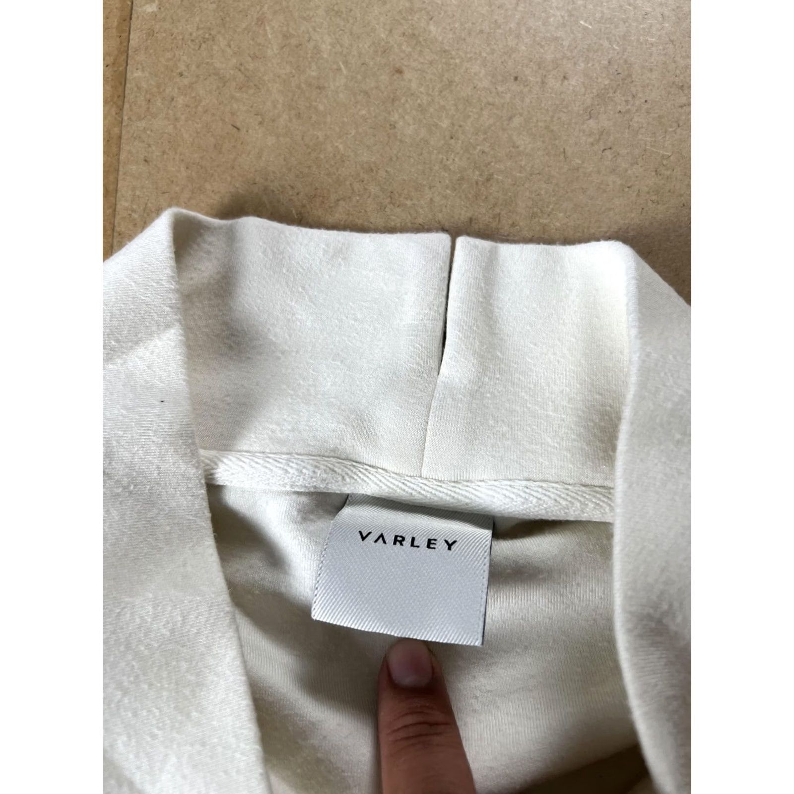Varley Varley Sweater Womens M White Pullover Mock Neck Lightweight Stretch Raglan Size M / US 6-8 / IT 42-44 - 5 Thumbnail