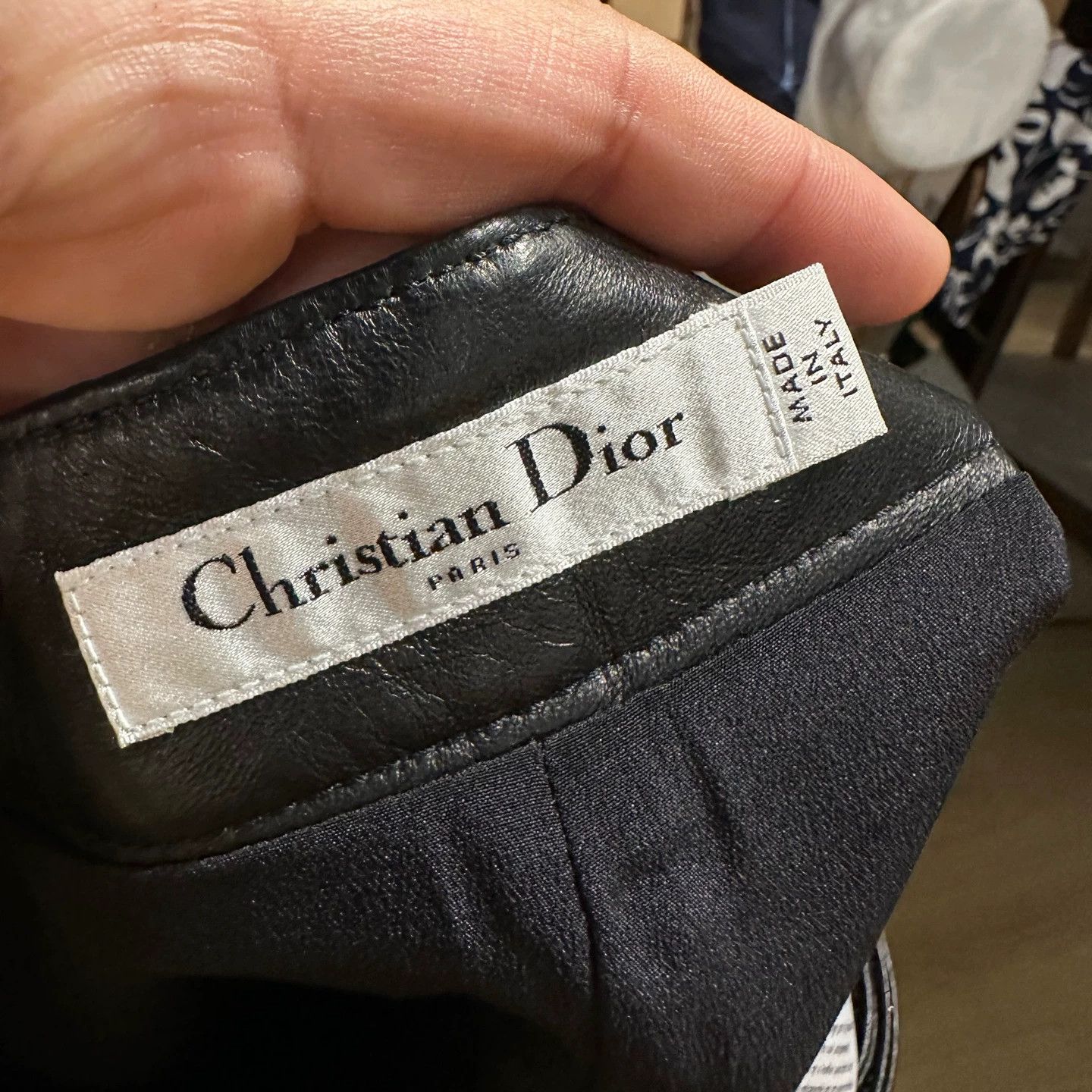 Christian Dior Monsieur Dior apr536 black gold CD buckle leather skirt 36 Size 26" / US 2 / IT 38 - 3 Thumbnail