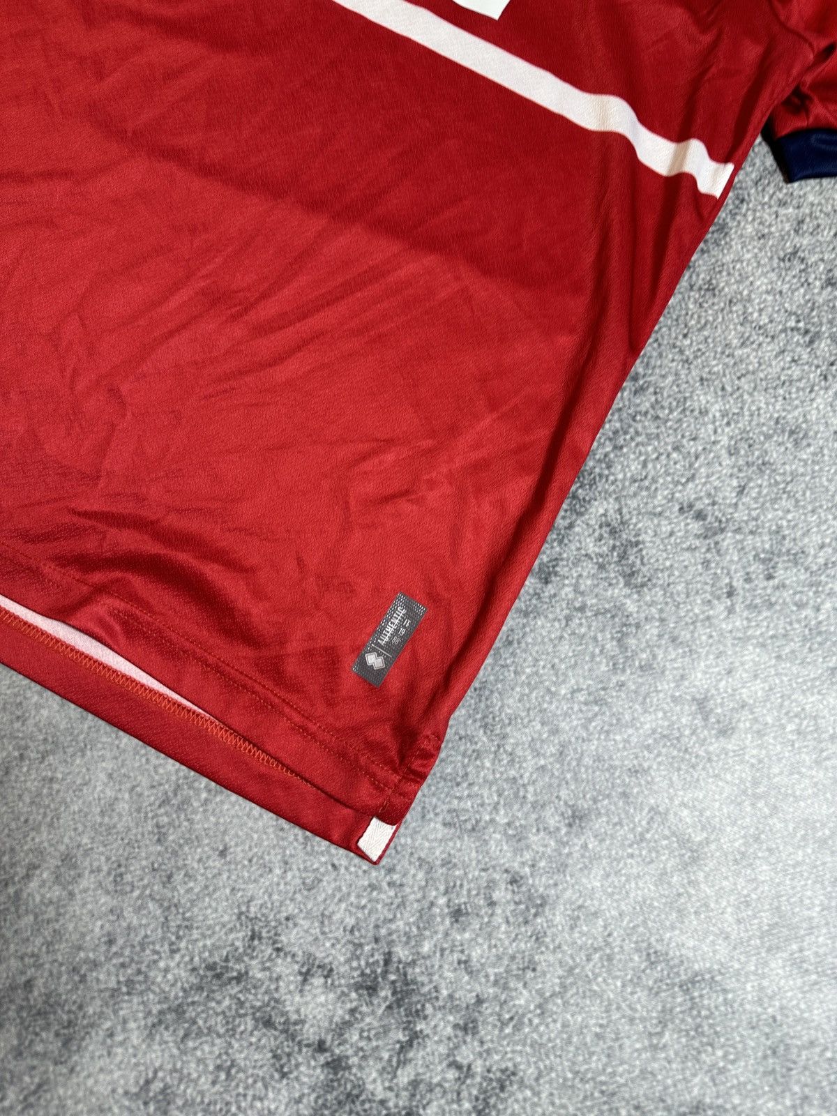 Errea Vintage Errea Middlesbrough Soccer Jersey Rare Streetwear M Size US M / EU 48-50 / 2 - 3 Thumbnail