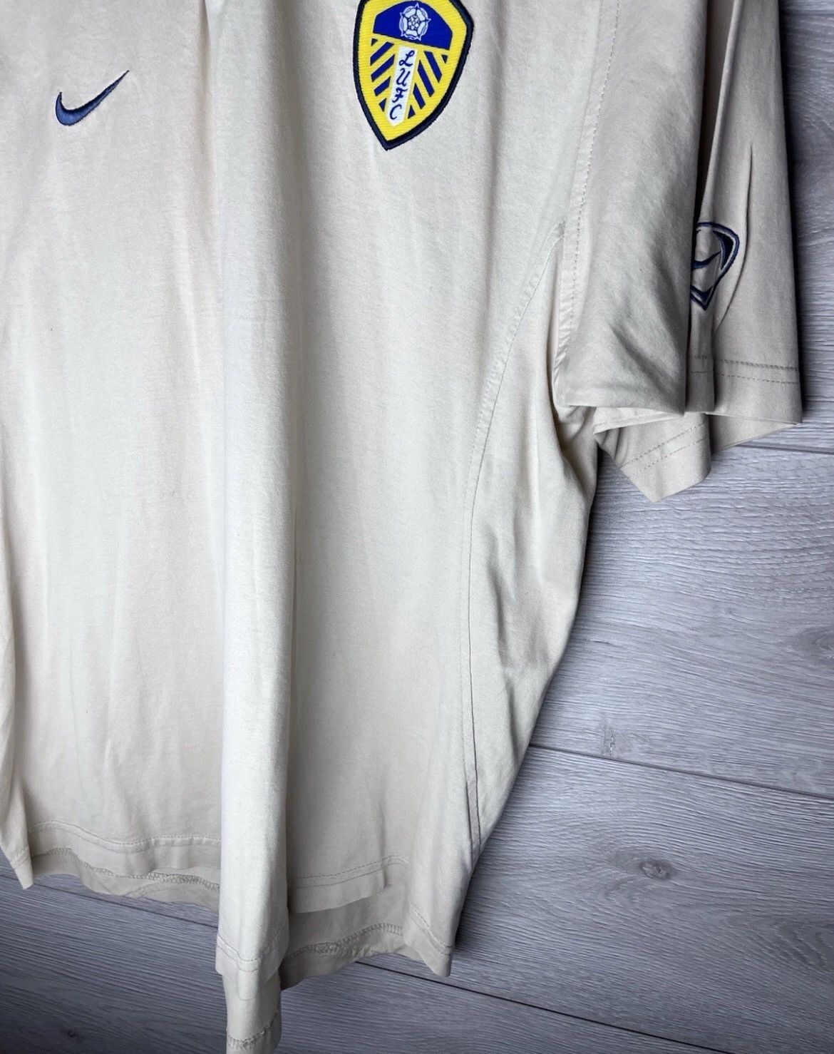 Vintage Vintage men’s soccer jersey Nike FC Leeds United 90s polo Size US M / EU 48-50 / 2 - 3 Thumbnail