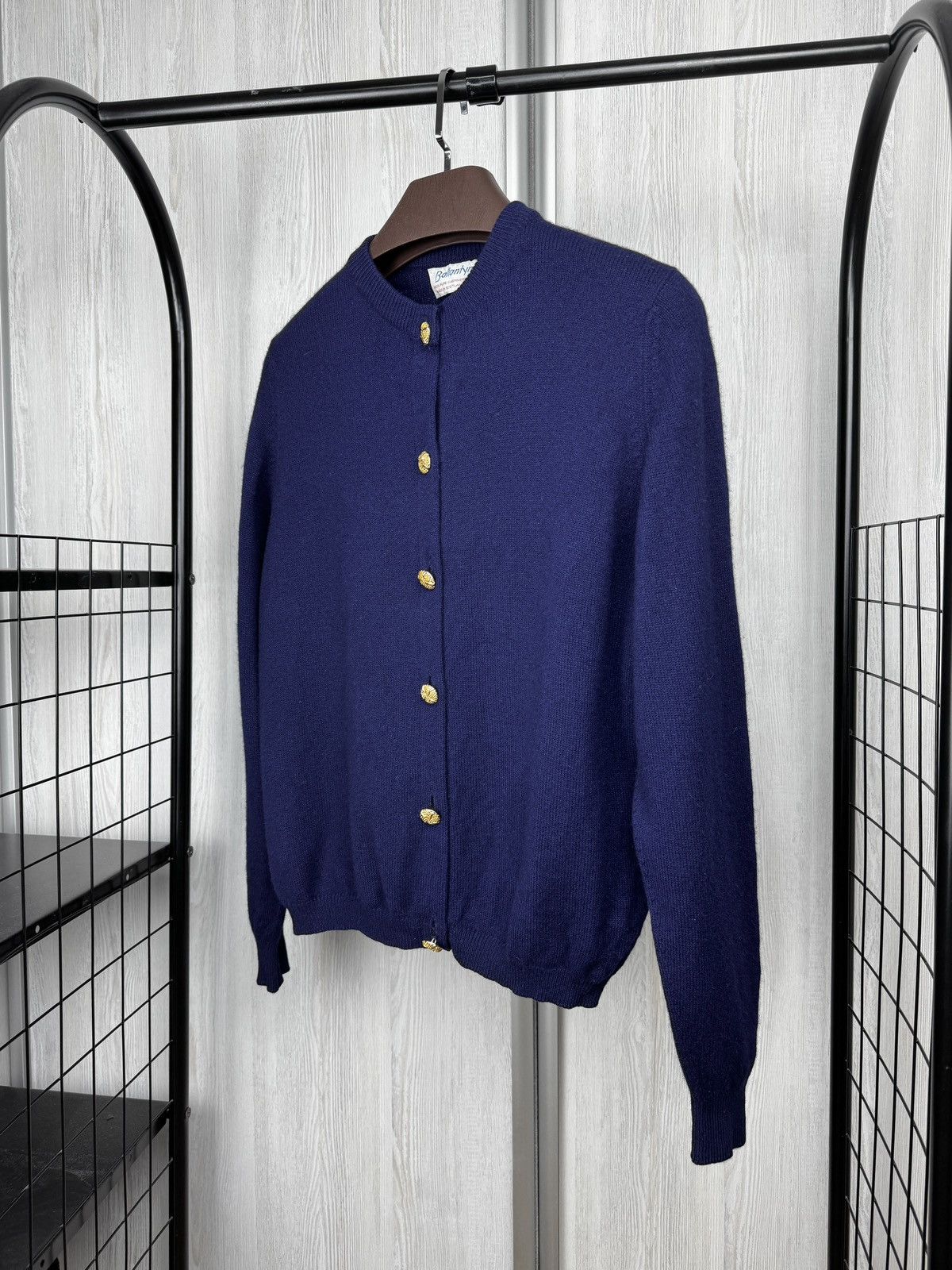 Ballantyne Ballantyne vintage made in Scotland pure cashmere cardigan Size L / US 10 / IT 46 - 5 Thumbnail