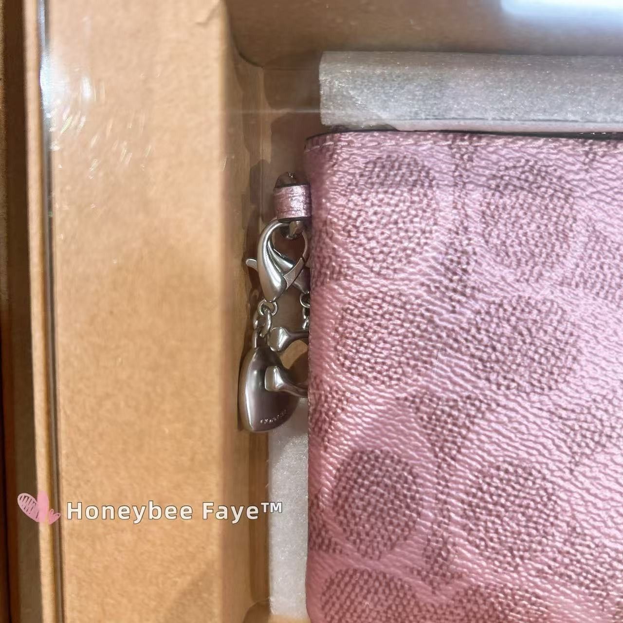Coach Boxed Corner Zip Wristlet In Signature Canvas With Charms Size ONE SIZE - 4 Thumbnail