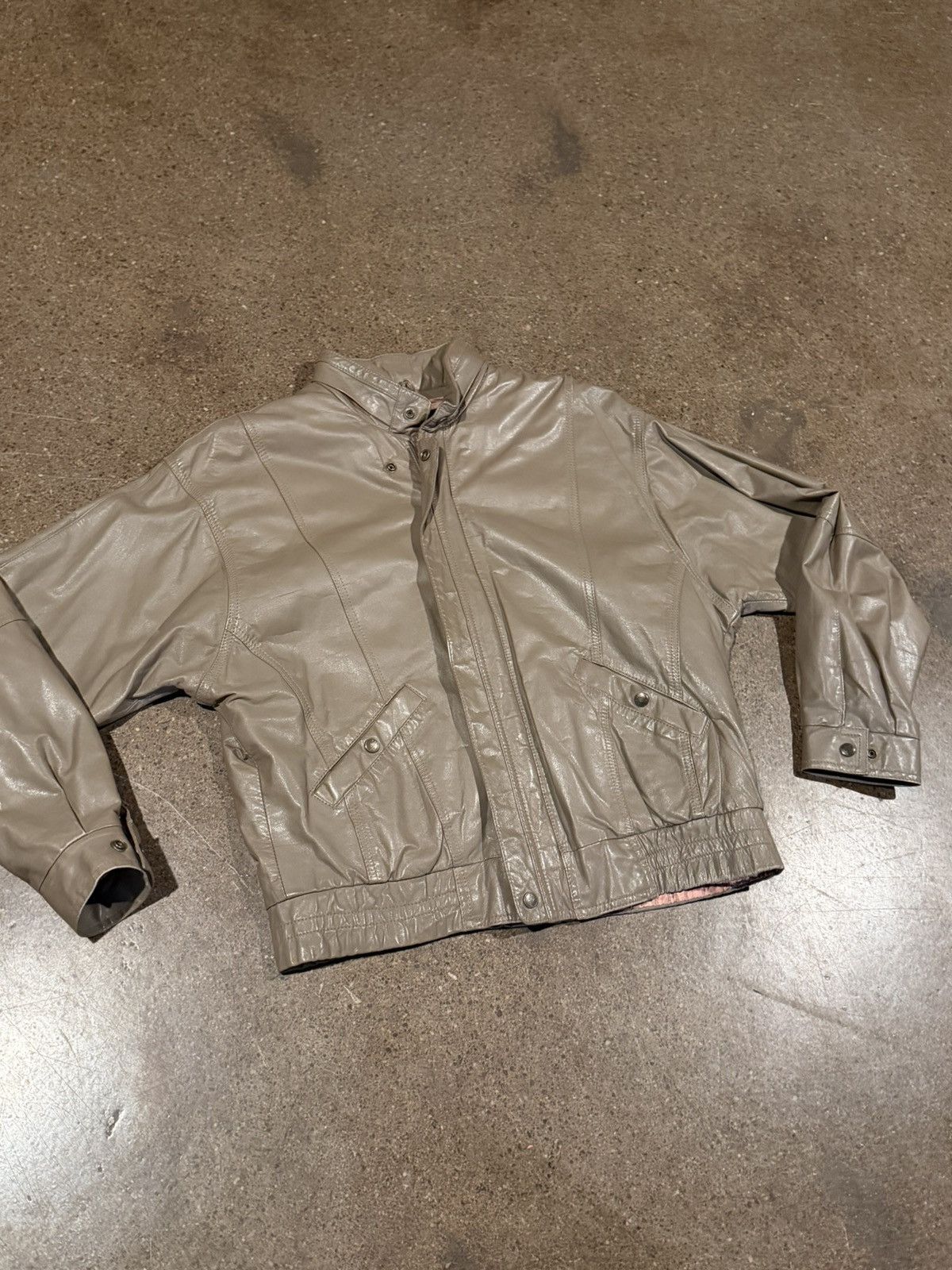 Vintage Vintage winning edge beige leather bomber jacket Size US L / EU 52-54 / 3 - 1 Thumbnail
