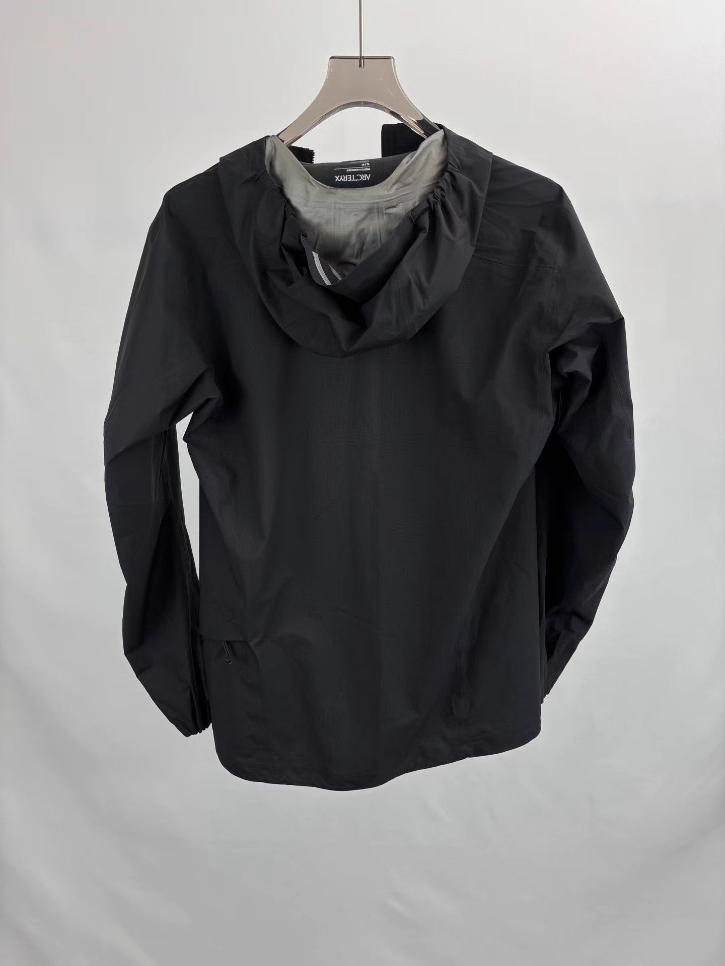 Arc'teryx ARCTERYX NORVAN LT Lightweight Jacket Size US S / EU 44-46 / 1 - 2 Thumbnail