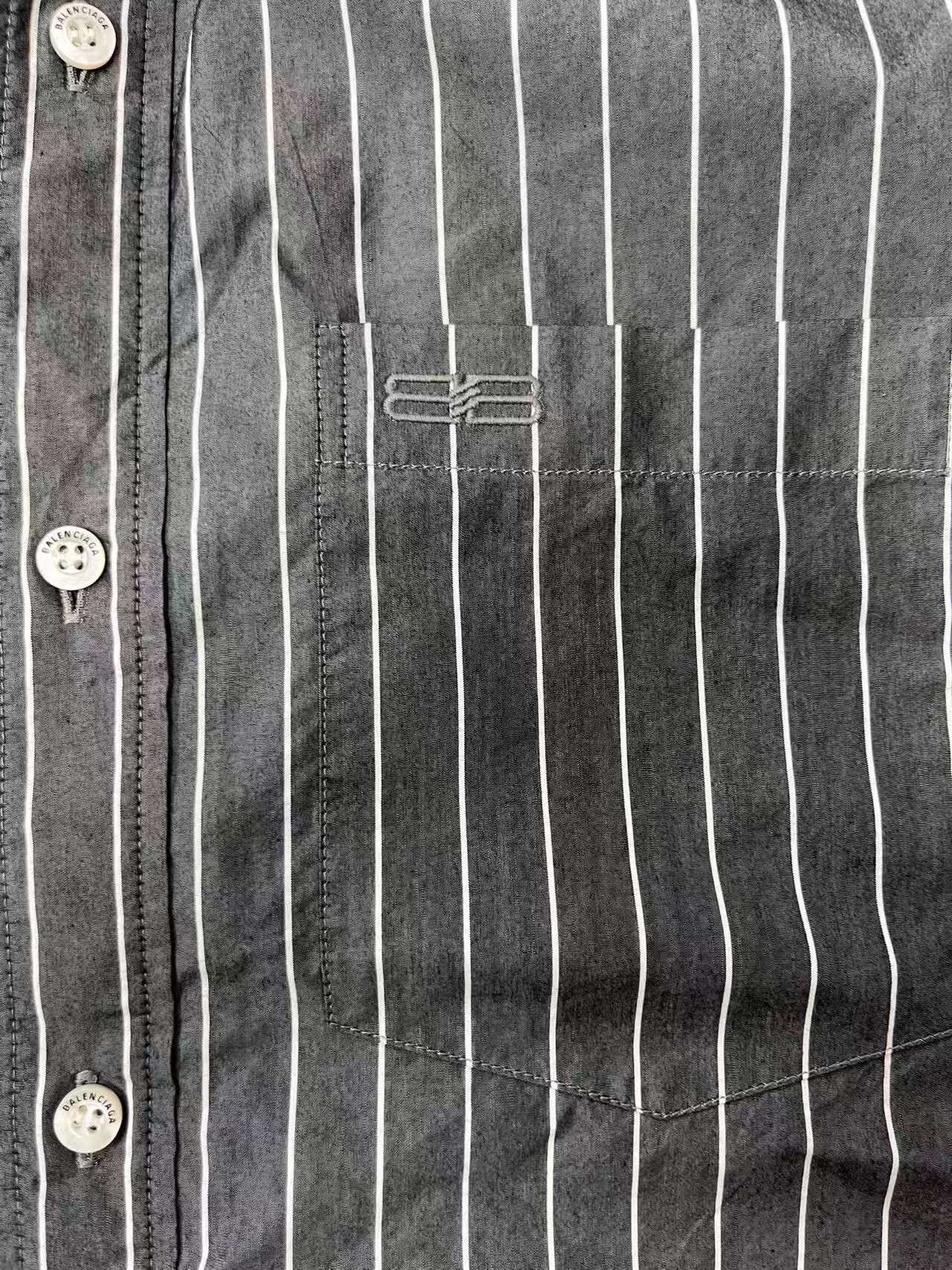 Balenciaga balenciaga striped button-up long sleeve shirt Size US M / EU 48-50 / 2 - 3 Thumbnail