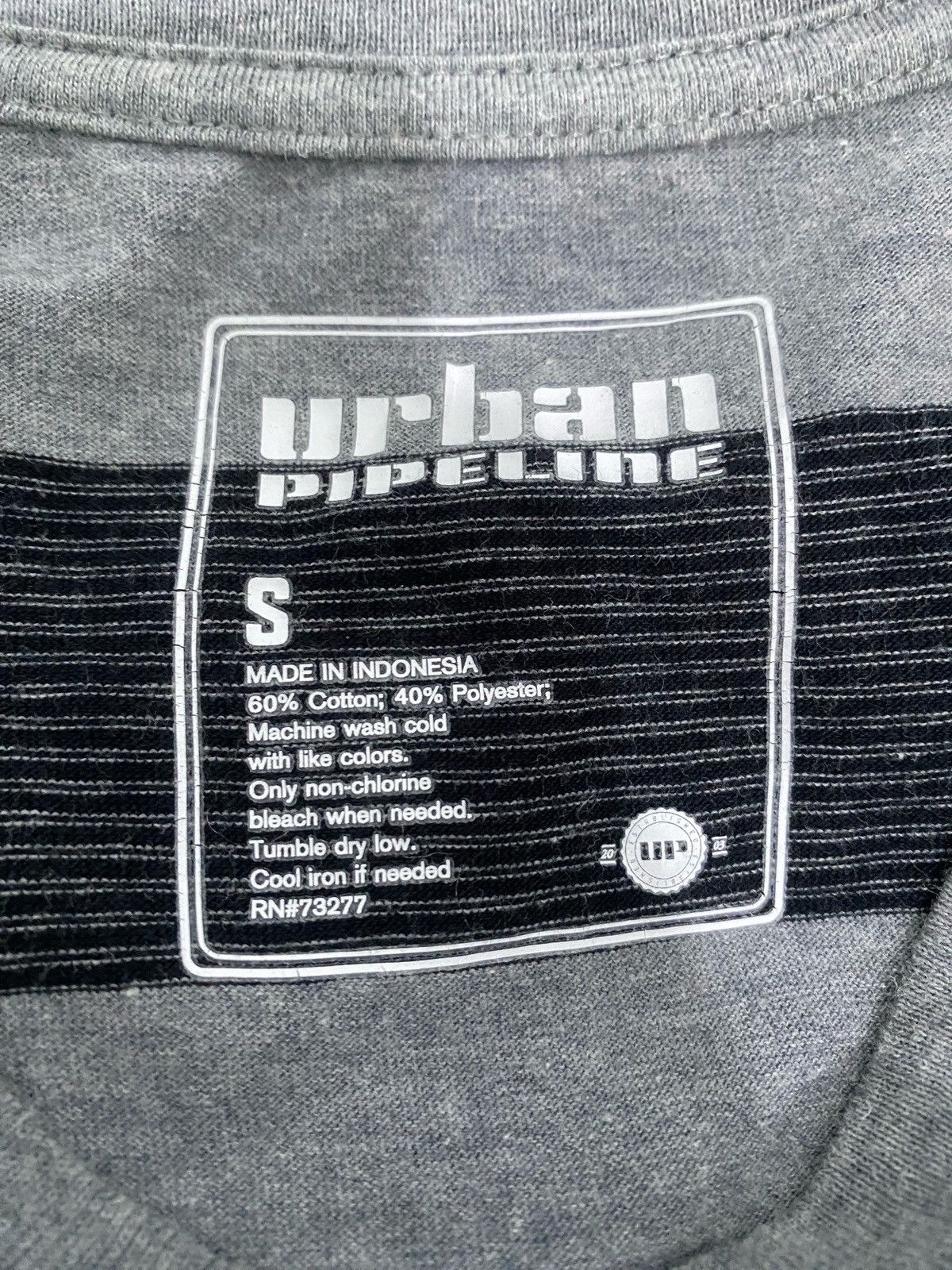 Japanese Brand Urban Pipeline V neck T shirt Size US S / EU 44-46 / 1 - 4 Thumbnail