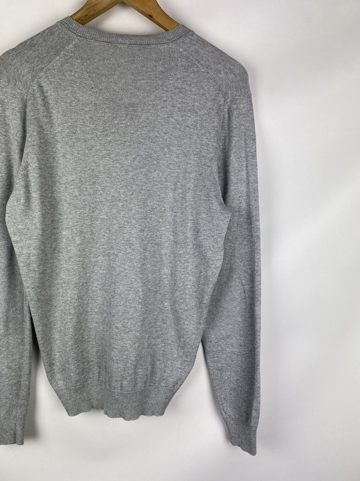 Lacoste Lacoste men’s v-neck sweater pullover size 4 Size US M / EU 48-50 / 2 - 15 Thumbnail