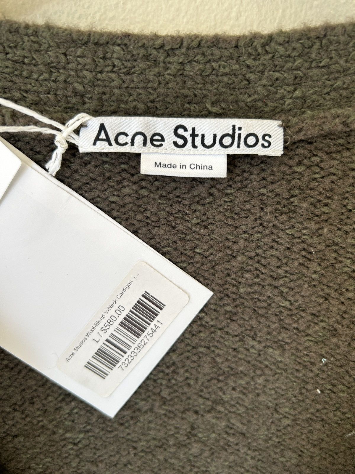 Acne Studios Acne Studios V-Neck Cardigan Size US L / EU 52-54 / 3 - 2 Thumbnail