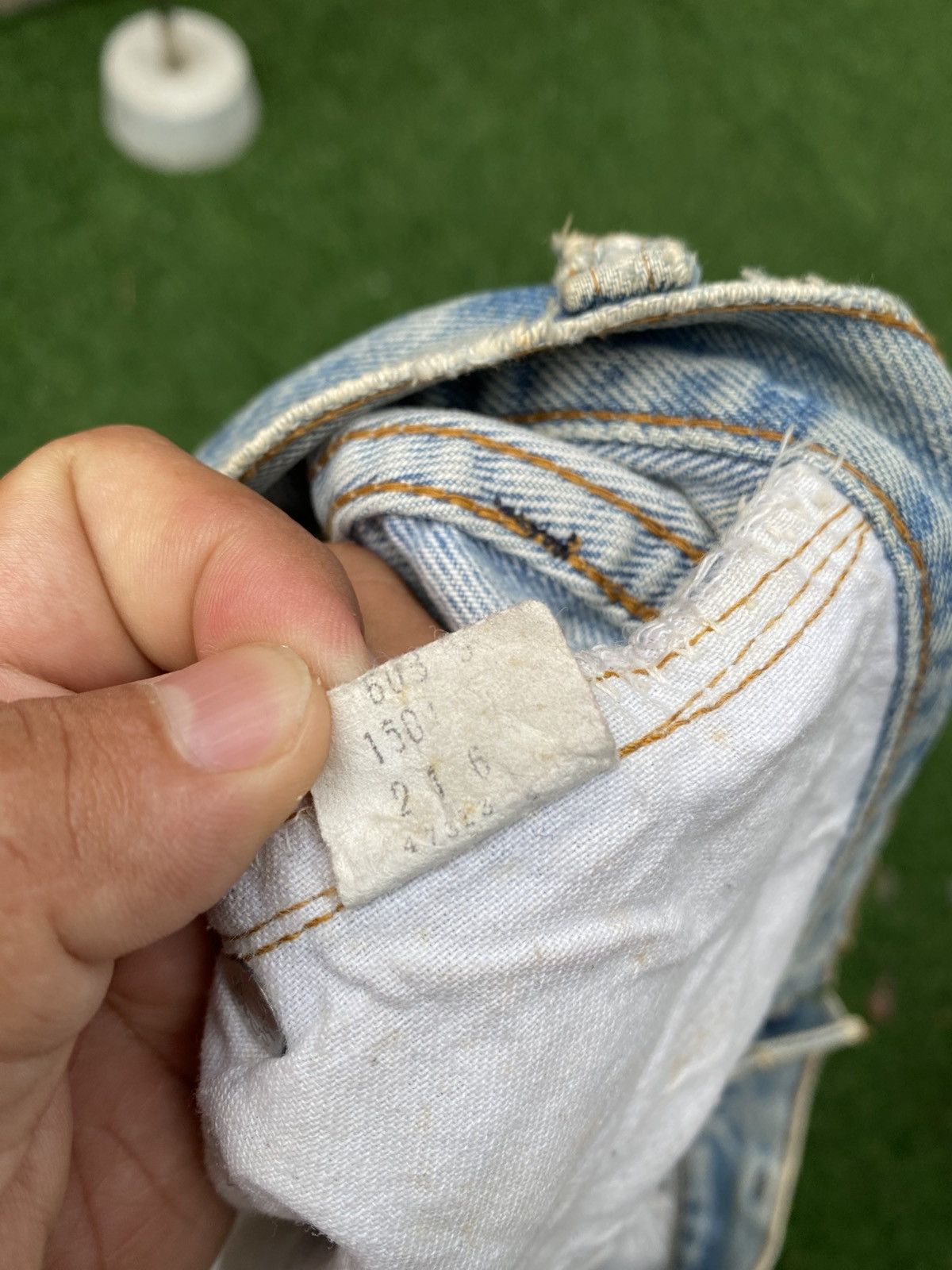Levi's Vintage Clothing W36x31 Vintage levi's 501 redline distressed repaired Size US 36 / EU 52 - 13 Thumbnail