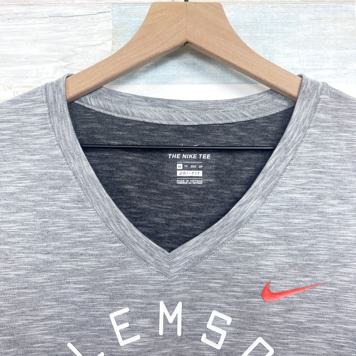 Nike Clemson Tigers The Nike Tee Gray Graphic Logo Womens XS Size XS / US 0-2 / IT 36-38 - 2 Thumbnail