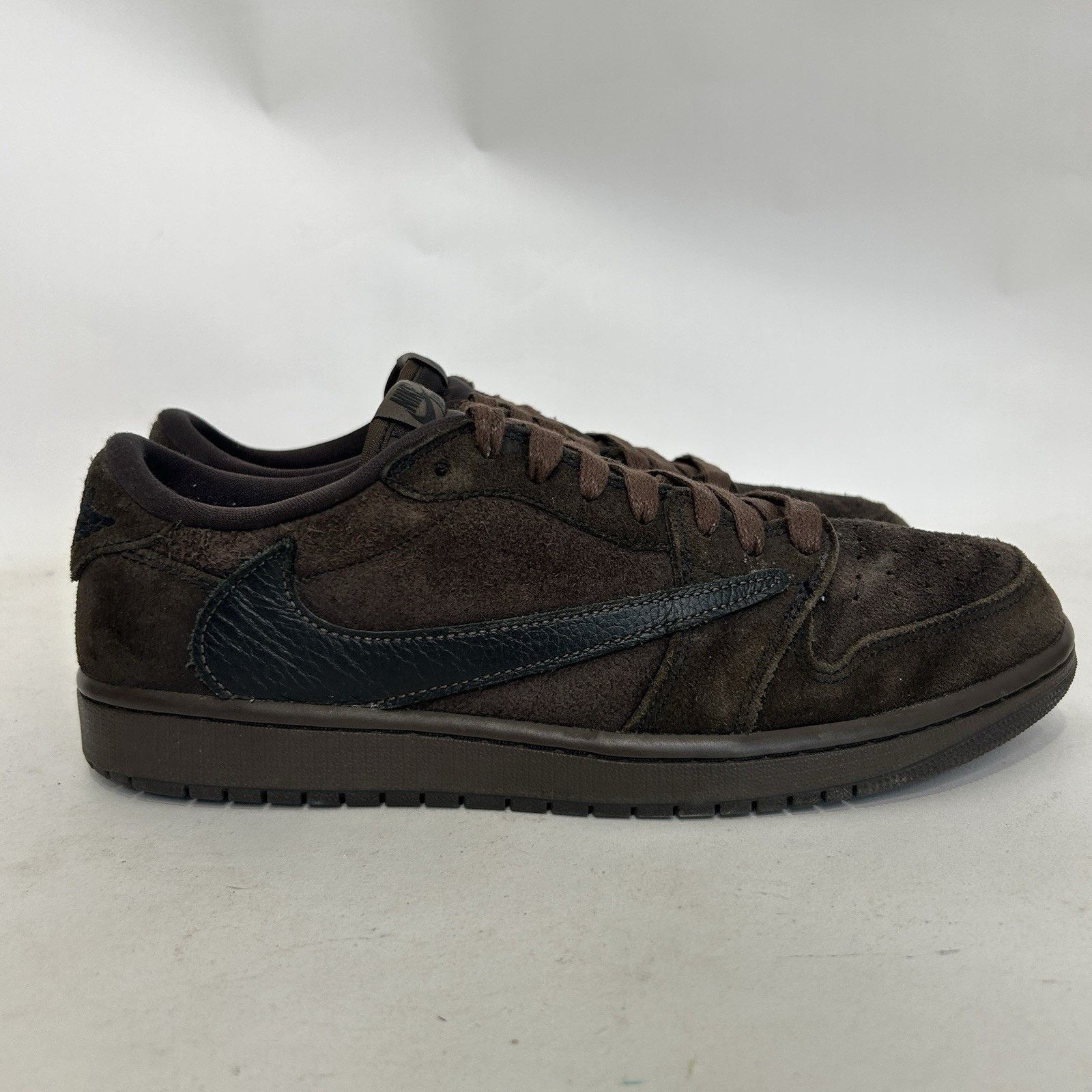 Jordan Brand Travis Scott X Nike Air Jordan 1 Low OG SP “Velvet Brown” Size US 10.5 / EU 43-44 - 4 Thumbnail