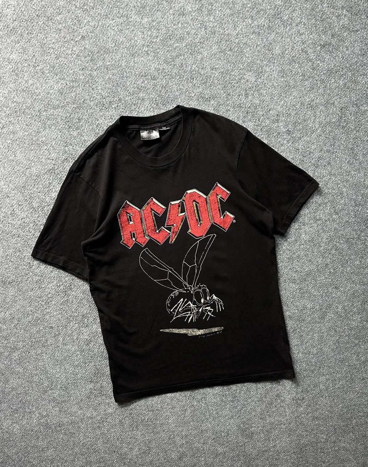 Vintage T-shirt AC/DC fly on the wall 1985