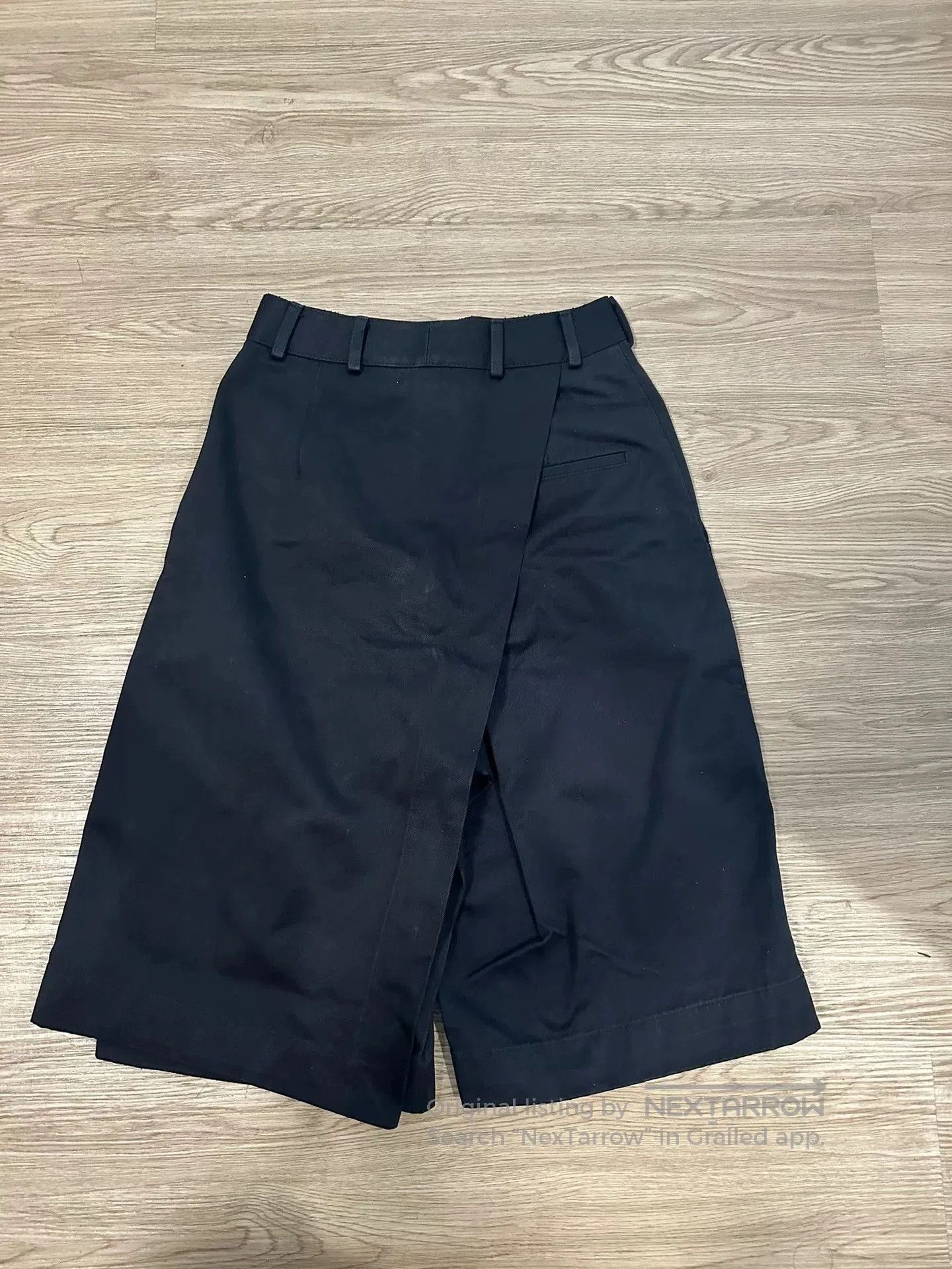 Vetements vetements unique cropped shorts size XS. Size 23" - 3 Thumbnail