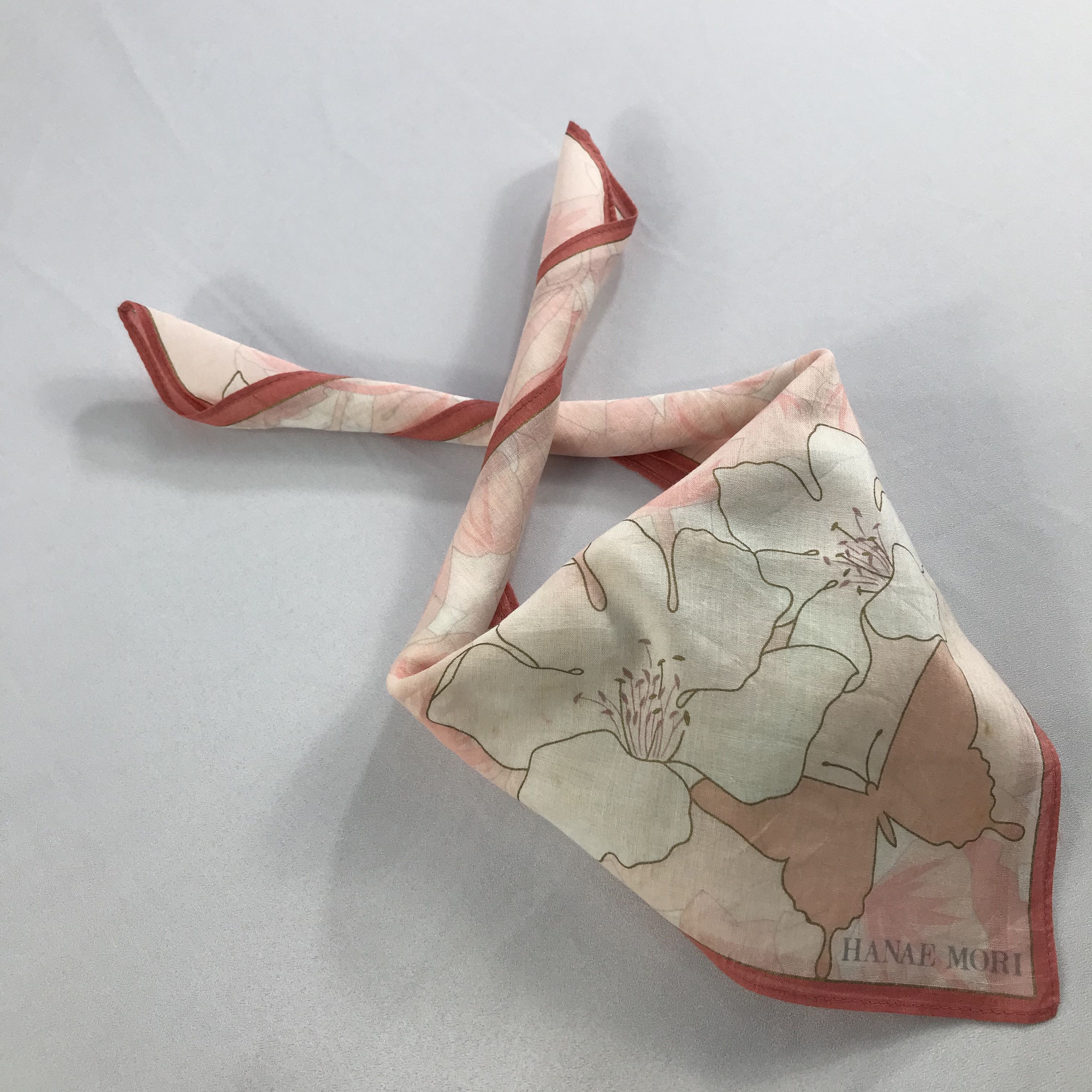 Hanae Mori × Vintage Hanae Mori Bandana / Handkerchief / Neckerchief - S2615 Size ONE SIZE - 4 Thumbnail