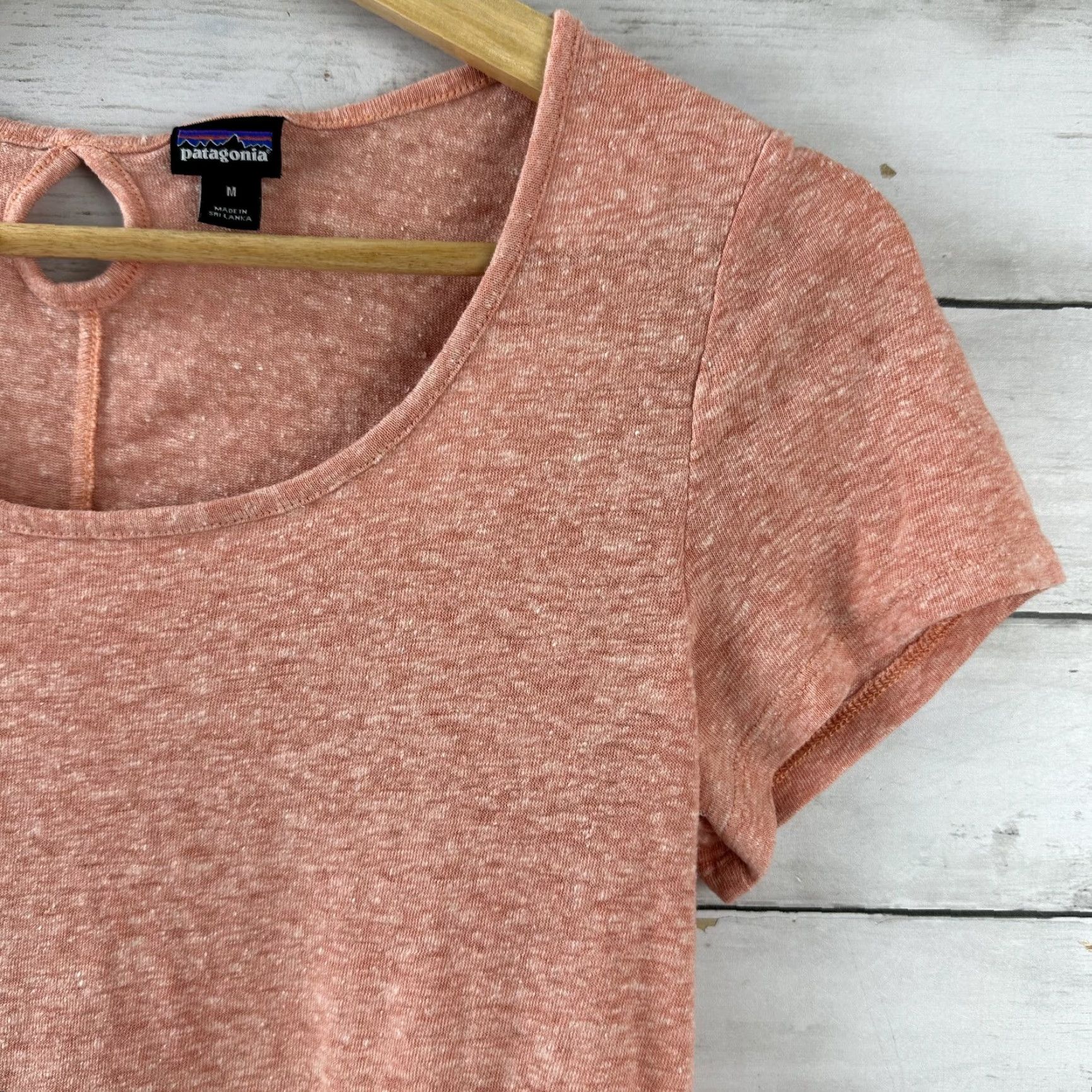 Patagonia Patagonia Womens Short Sleeve Size Medium Orange Peach Lightweight Size 32" / US 10 / IT 46 - 3 Thumbnail
