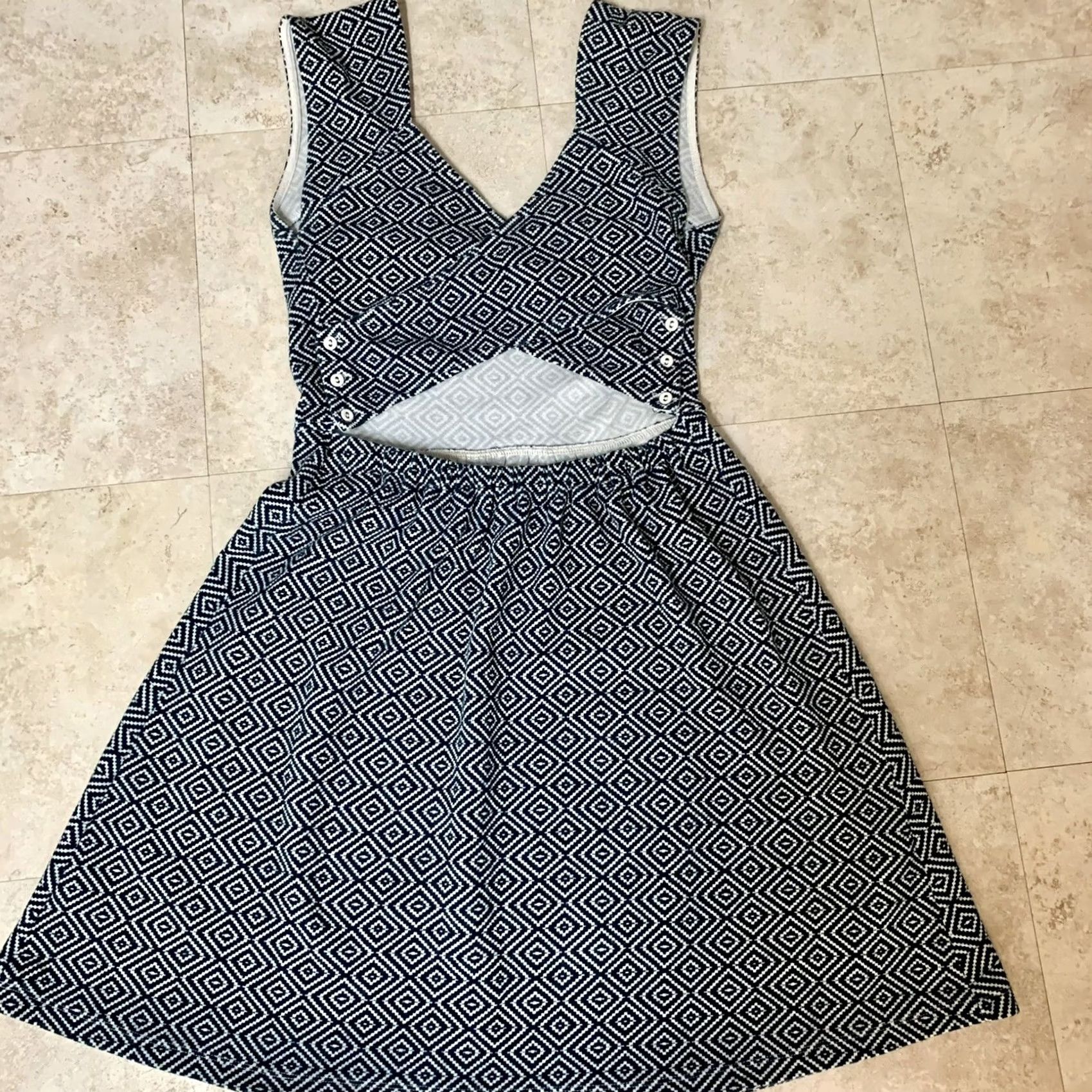 Anthropologie Anthropologie Geometric Stripe Halter Dress Size 12 Pockets Blue White Womens Size XL / US 12-14 / IT 48-50 - 4 Thumbnail